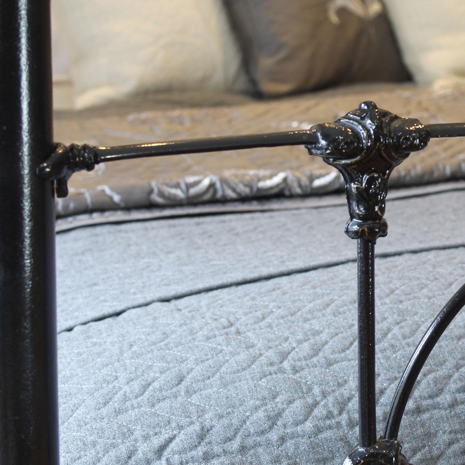 Cast Iron Four Poster Bed, M4P48 1