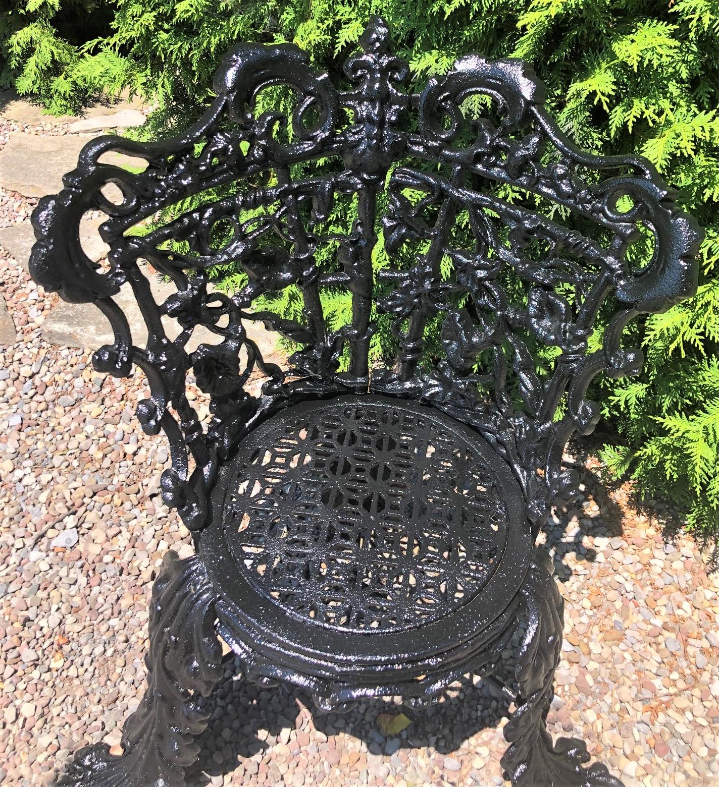 Silla de jardín de hierro fundido con diseño Morning Glory Vaciado en venta