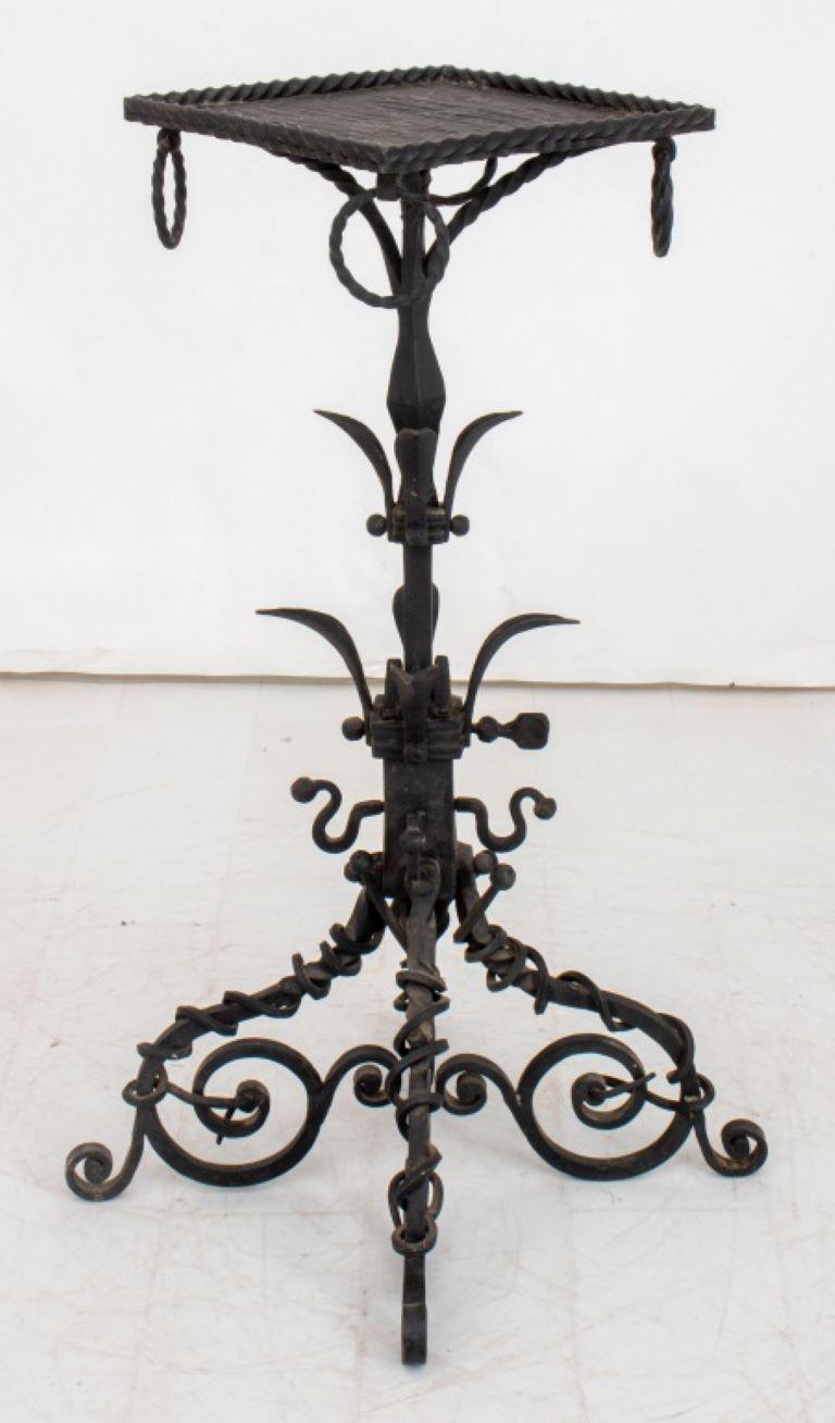 Cast Iron Garden Plant Stand Table 10