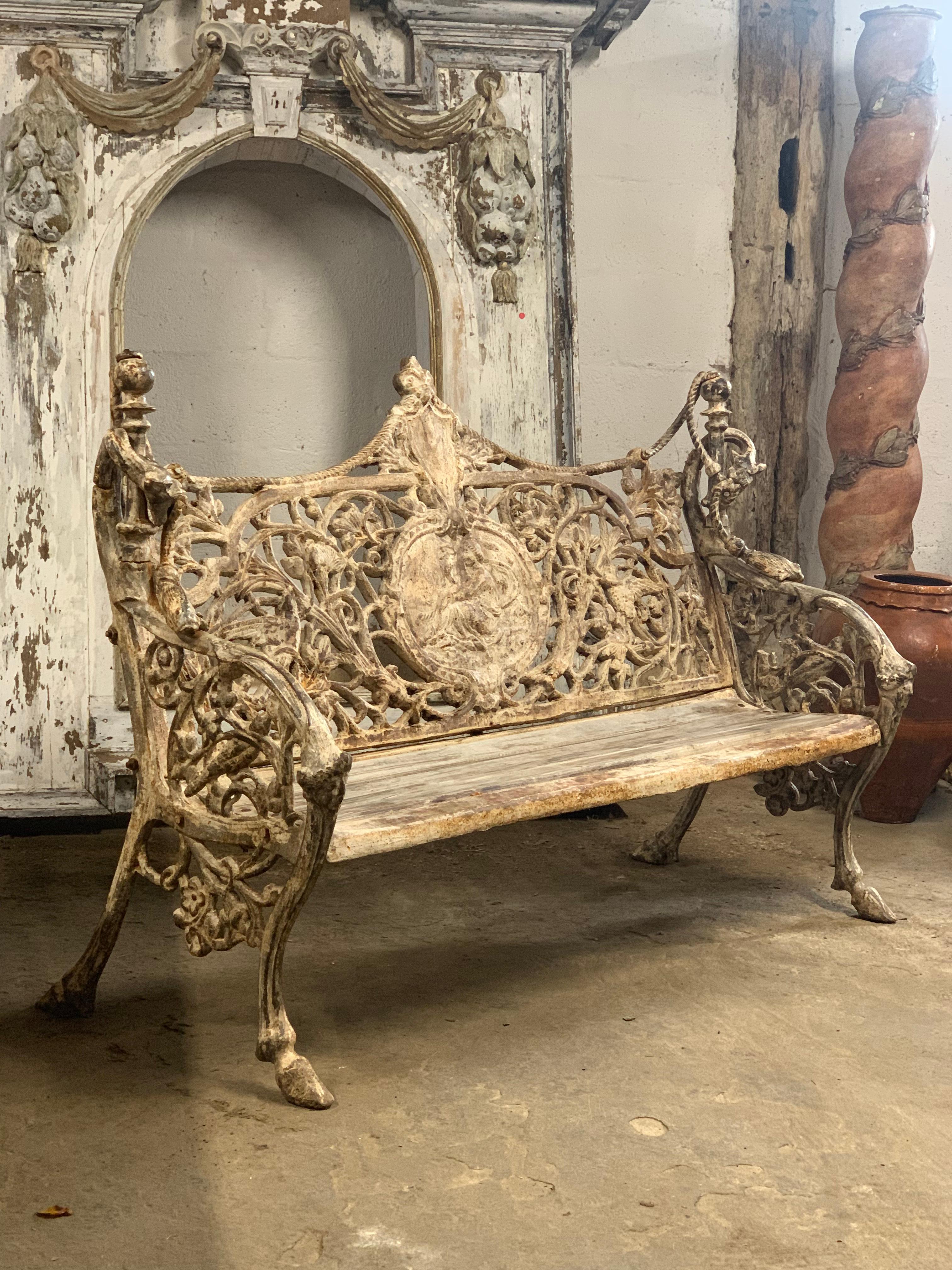 A lovely quality cast iron garden bench from France. It is a lovely decorative model with great detail giving it a stunning look. Made in the first half of the 20th century.

Please contact us directly for a worldwide shipping quote 