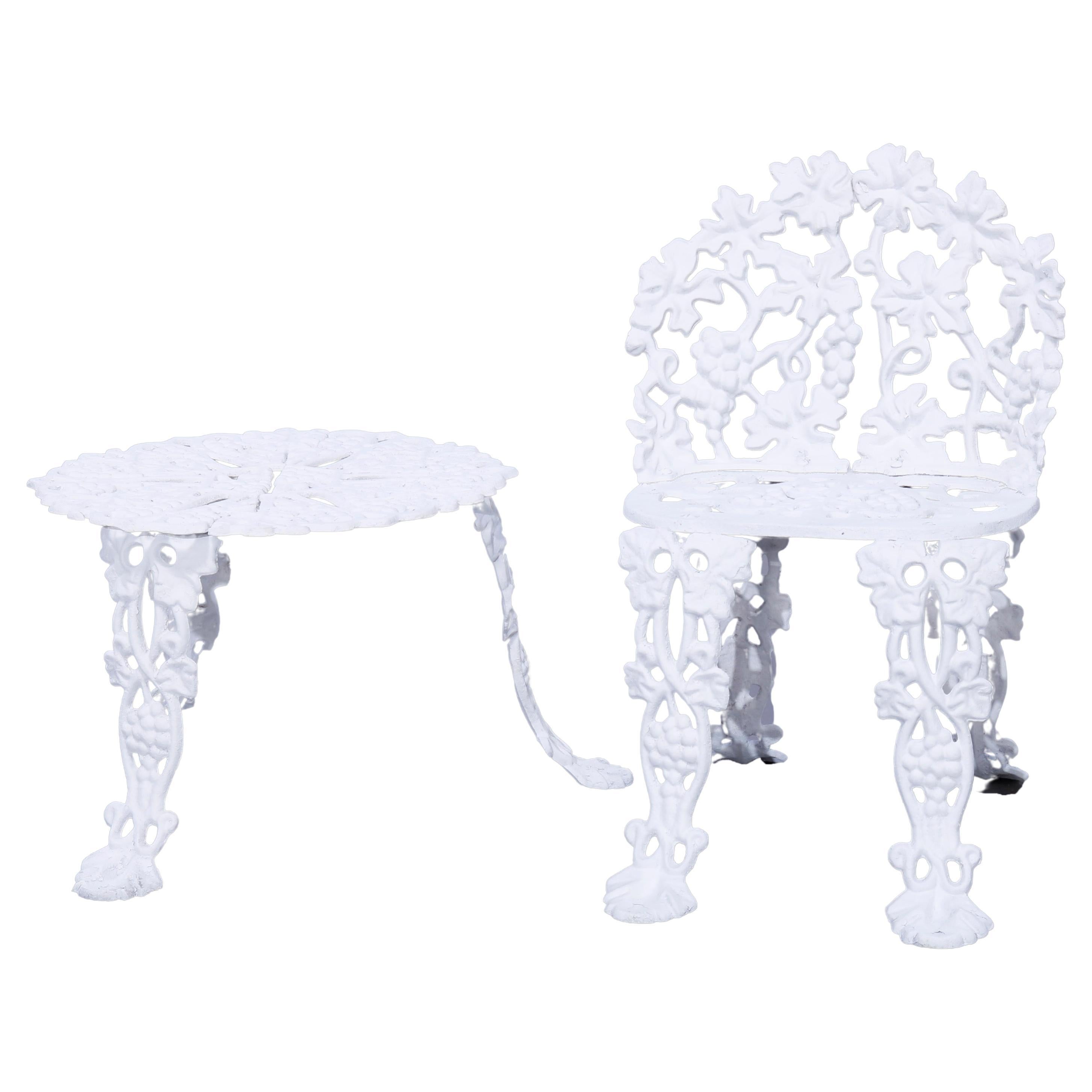 Cast Iron Grape and Leaf Garden Chair and Low Side Table, 20th Century For  Sale at 1stDibs