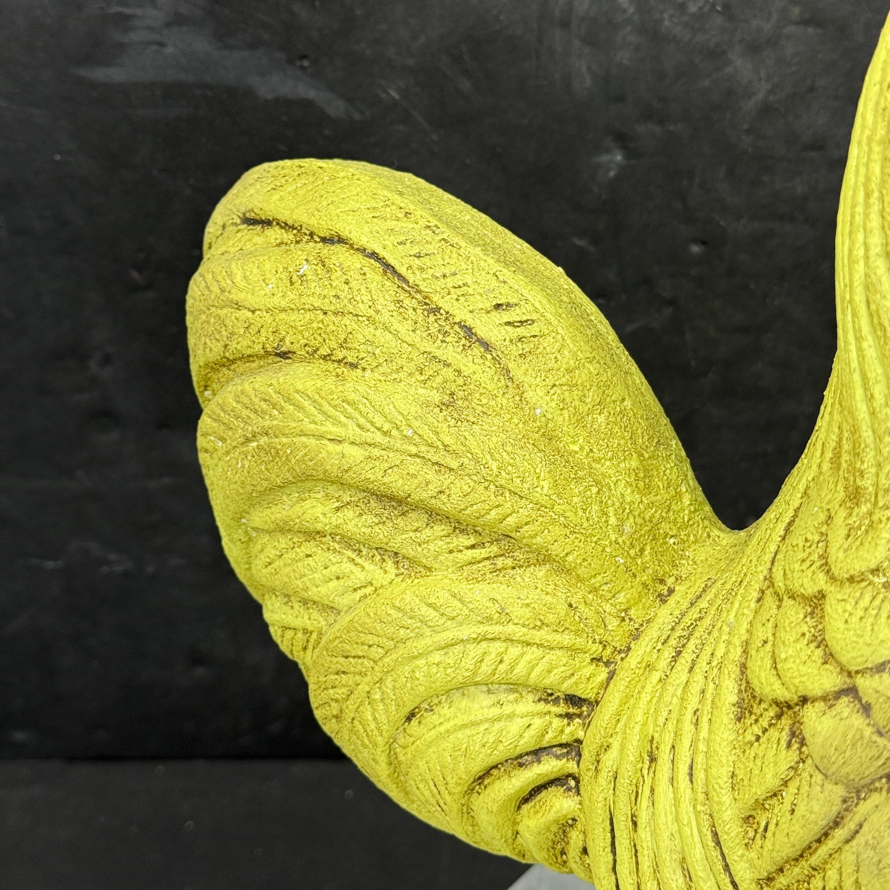 20ième siècle Sculpture de coq en fonte peinte en vert Butoir de porte en vente