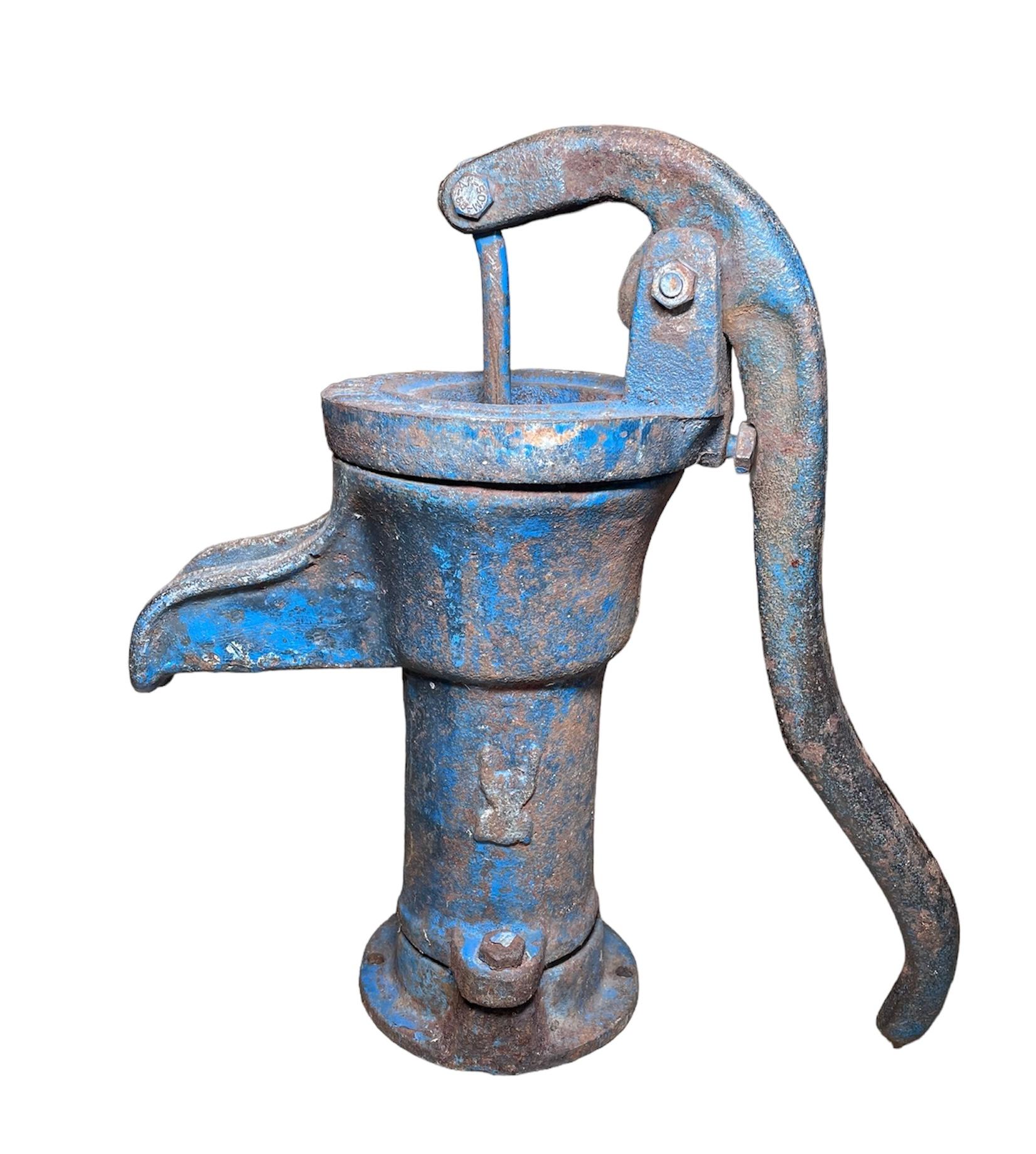 20th Century Cast Iron Hand Water Pump For Sale