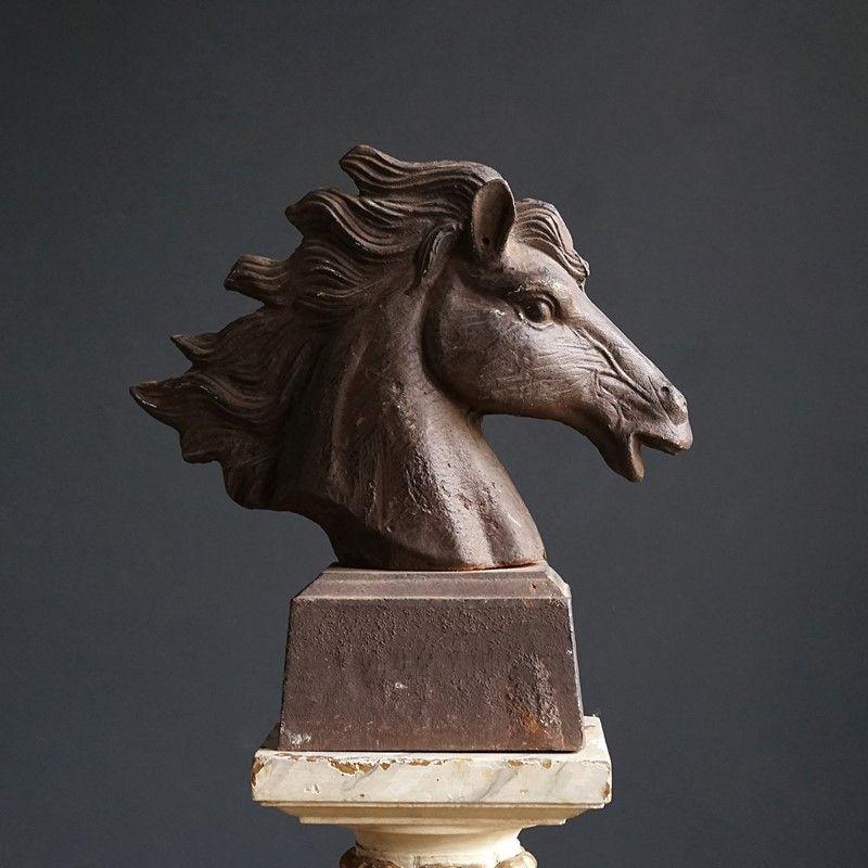 Vintage Cast Iron Horses Head Garden Statue Finial Sculpture, 20th Century 1
