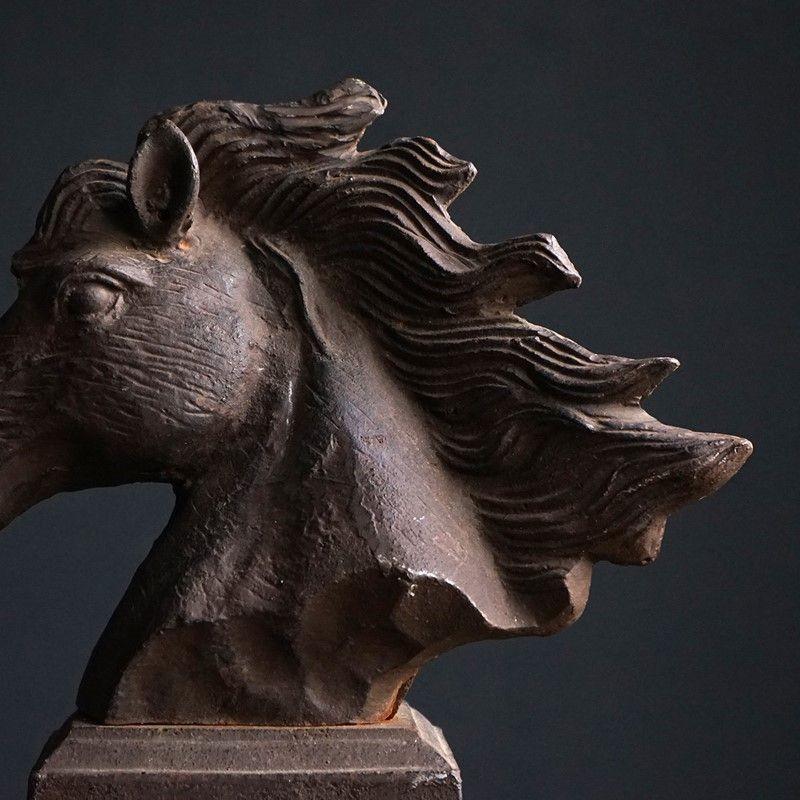 Vintage Cast Iron Horses Head Garden Statue Finial Sculpture, 20th Century 2