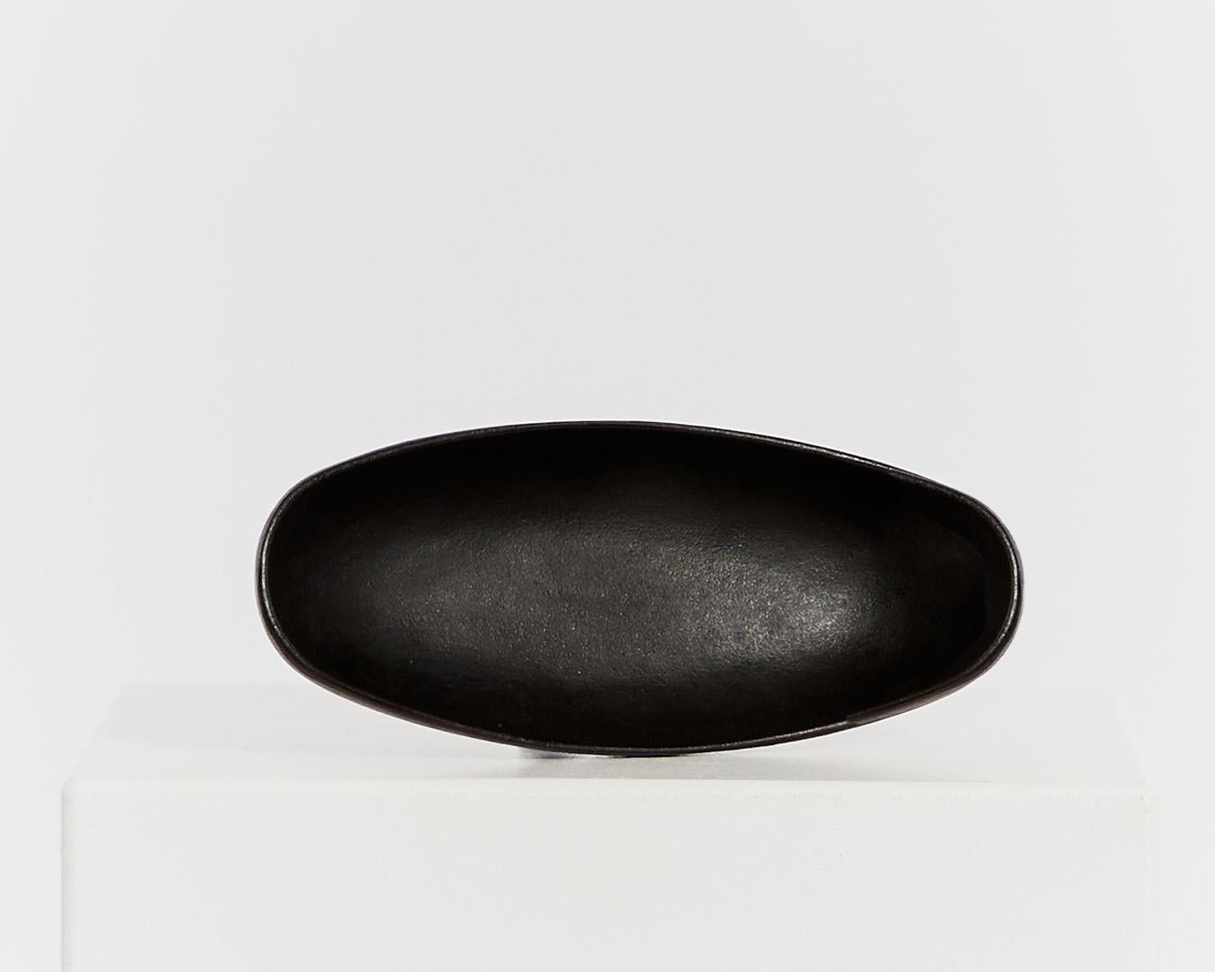 Iron Cast iron Japanese ikebana tripod bowl For Sale