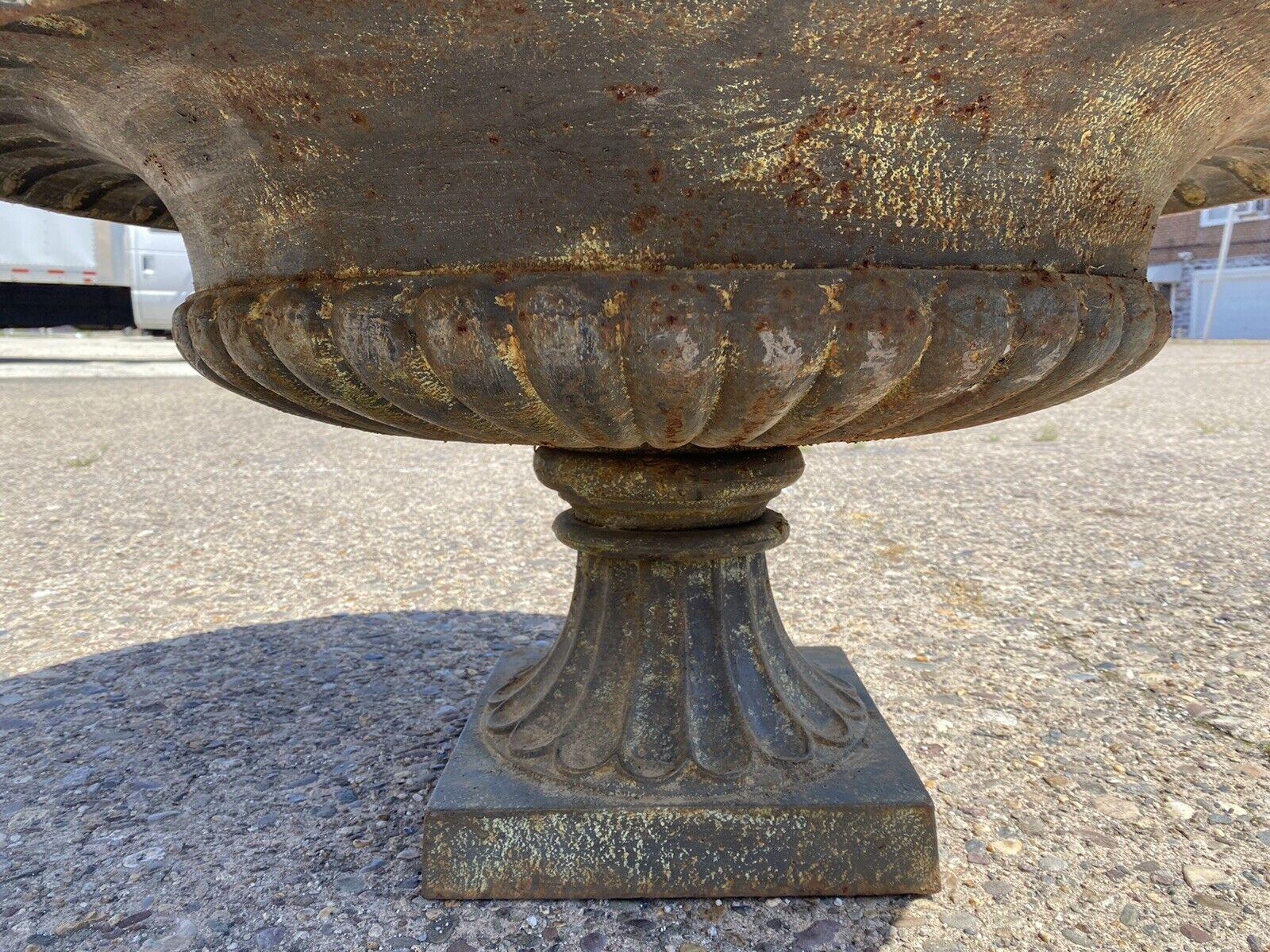 Cast Iron Low and Wide Round French Classic Style Outdoor Garden Urn Planter In Good Condition For Sale In Philadelphia, PA