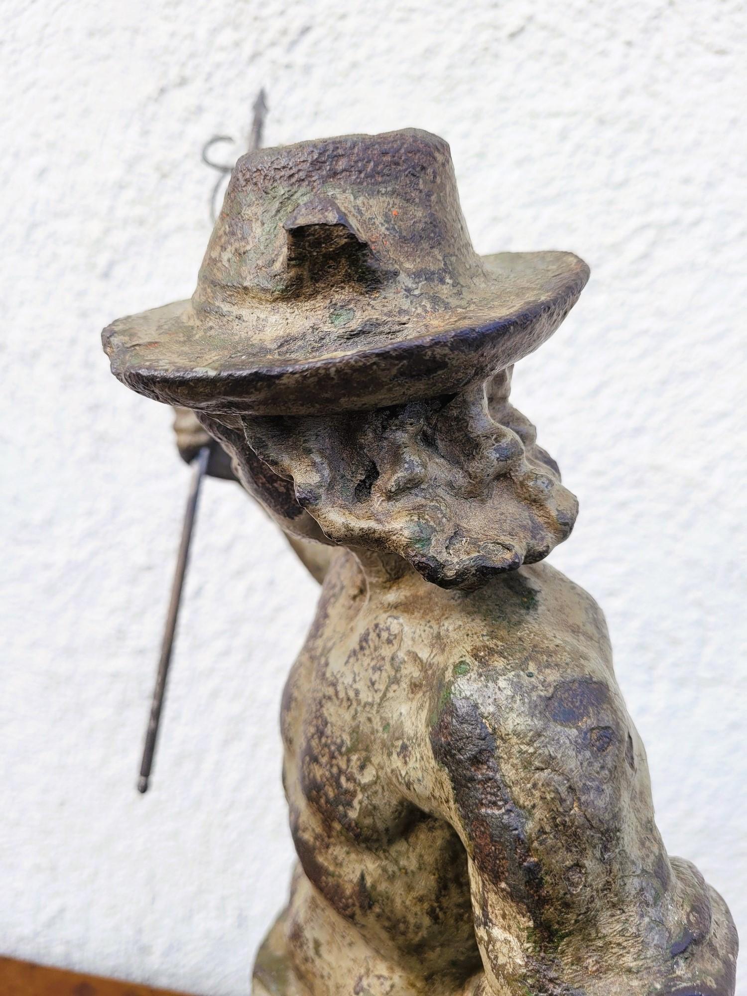Statua di Mercurio in ghisa in vendita 3