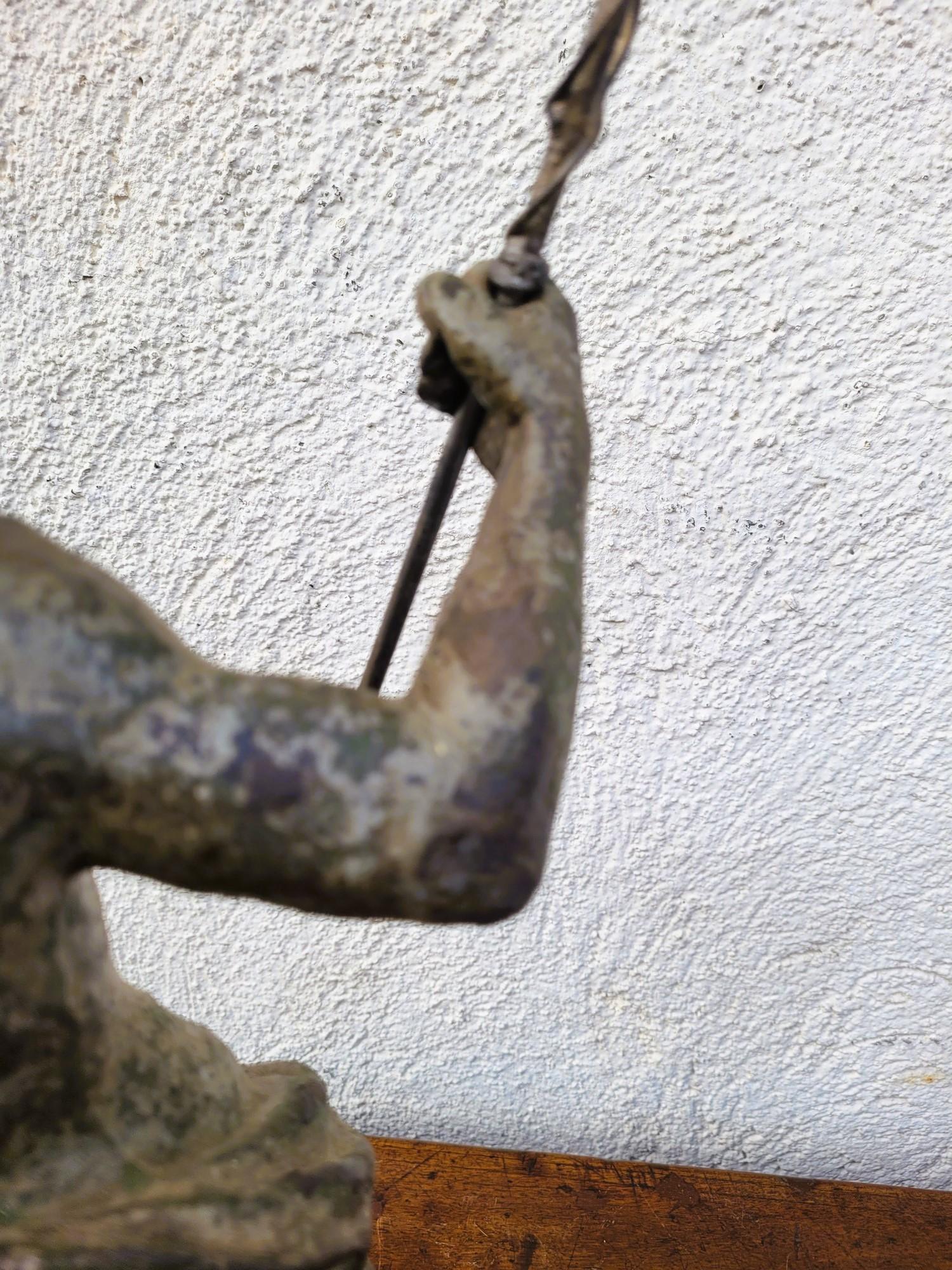 Statua di Mercurio in ghisa in vendita 6