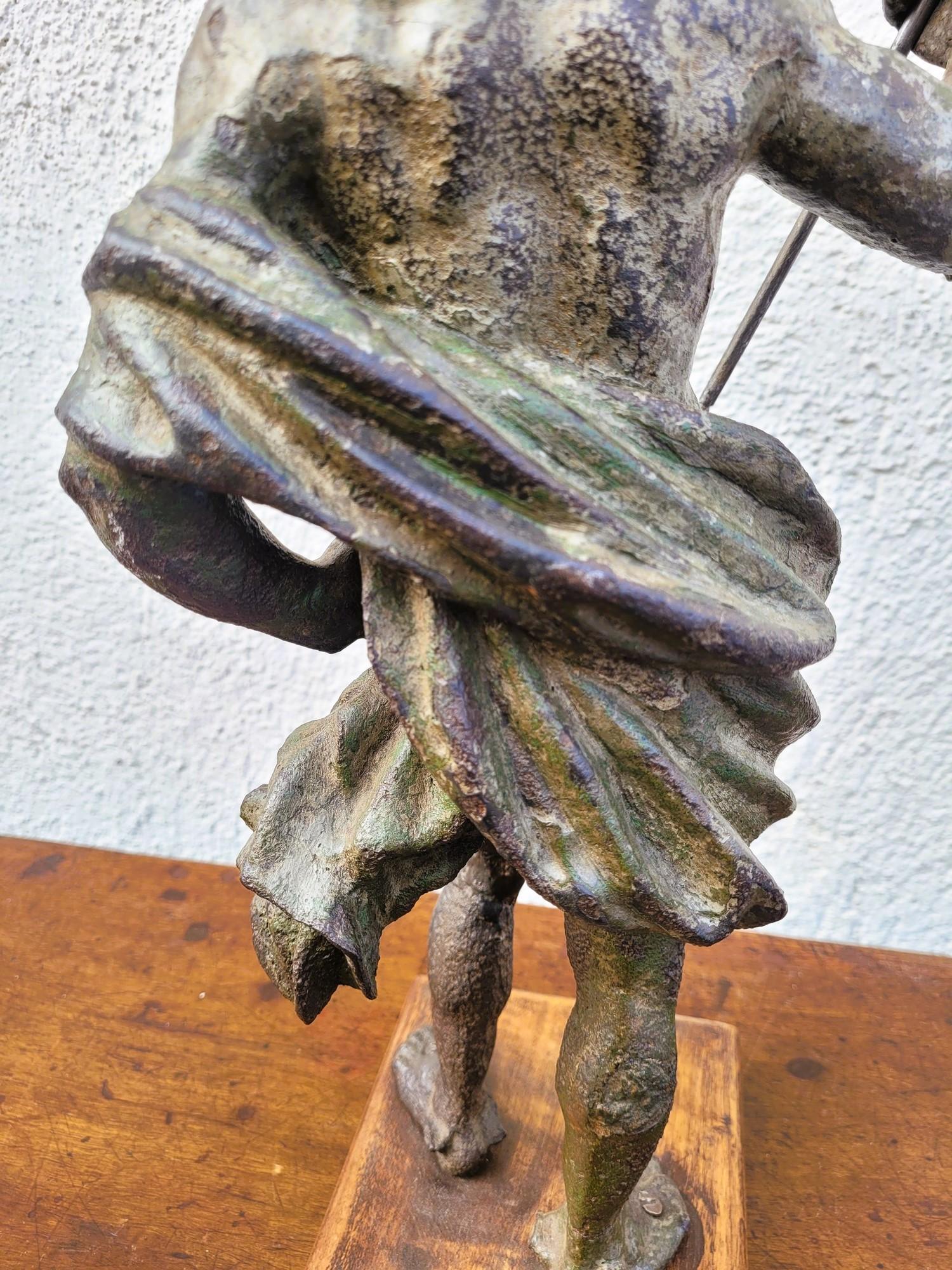 Statua di Mercurio in ghisa in vendita 7