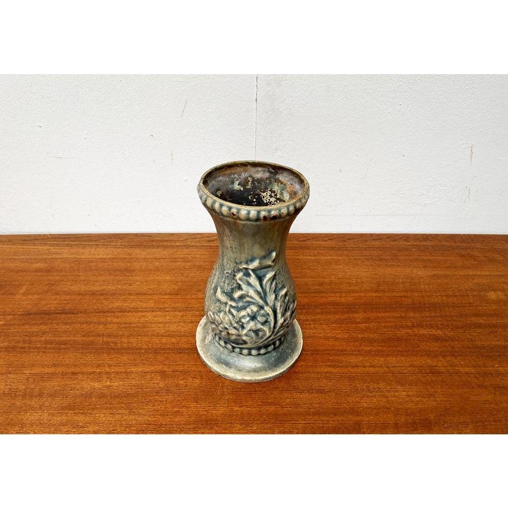 Cast Iron Outdoor Garden Vase from Pecherard, France, 1970s, in Very Good conditions. Designed 1970 to 1979 This piece has an attribution mark.

Additional information:
Materials: Metal
Color: Brown
Country of Origin: France
Item Type: Vintage,