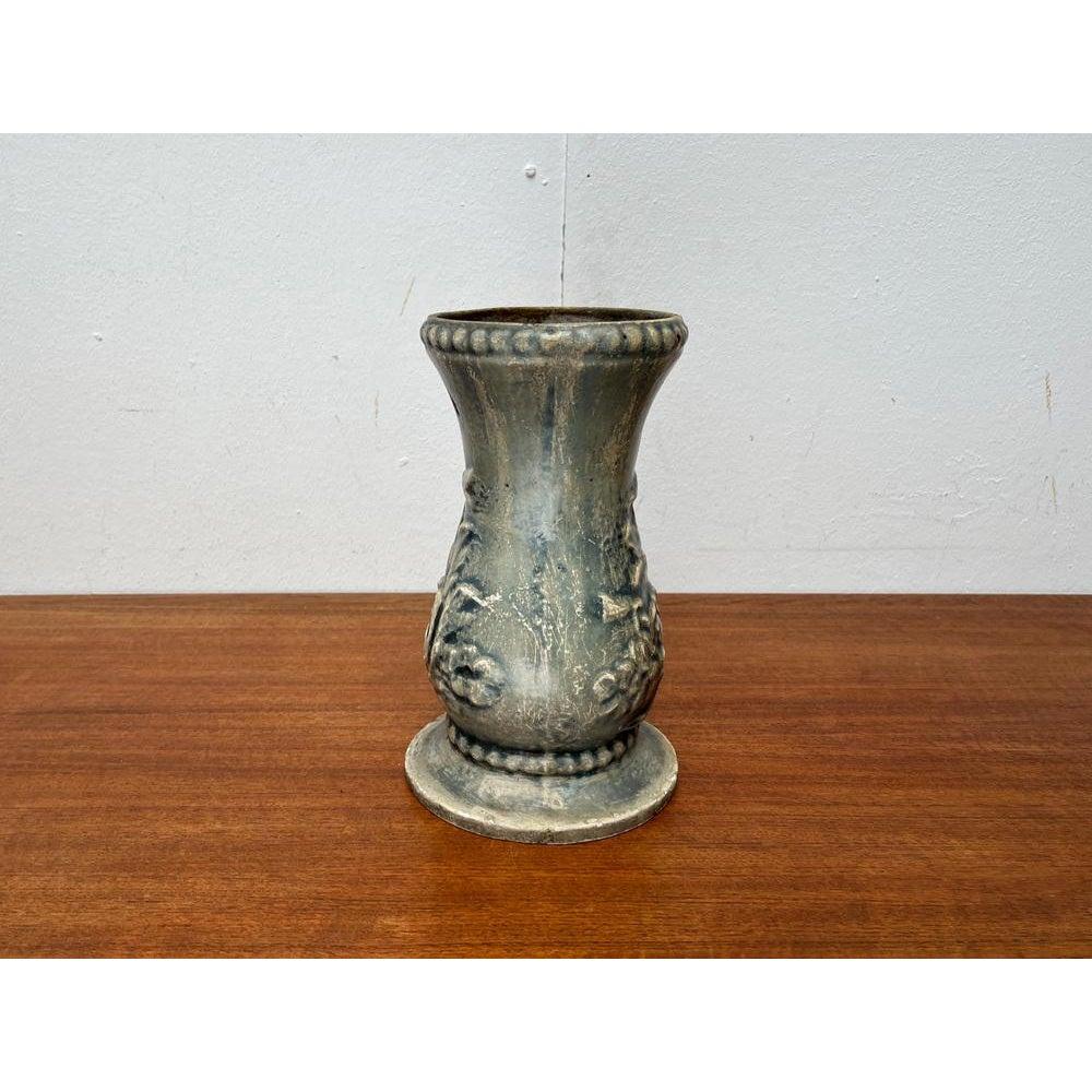 Cast Iron Outdoor Garden Vase from Pecherard, France, 1970s In Excellent Condition For Sale In Hamburg, DE