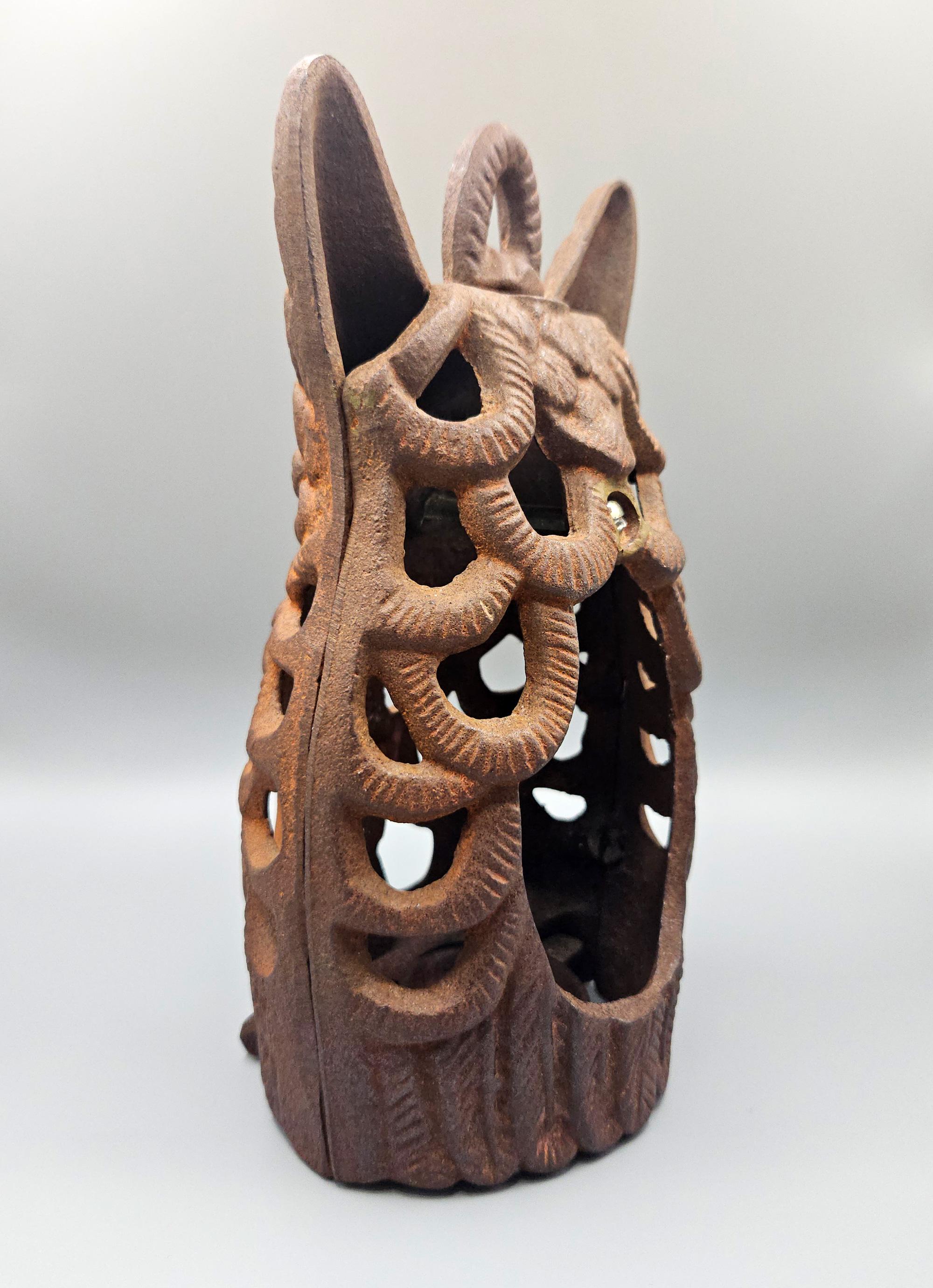 Cast Iron Owl Garden Lantern, Japan, Mid 20th Century For Sale 9