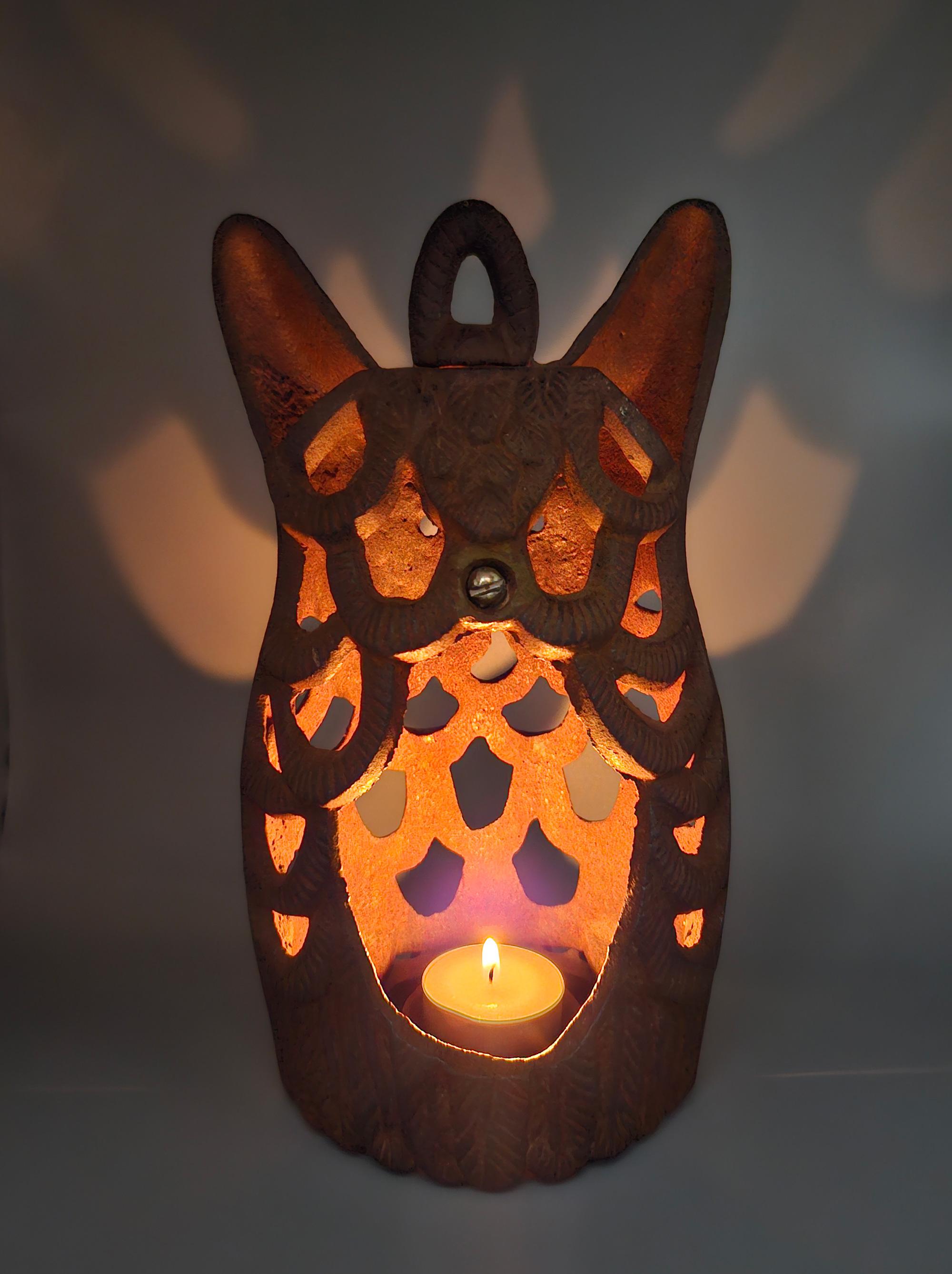 Cast Iron Owl Garden Lantern, Japan, Mid 20th Century For Sale 3