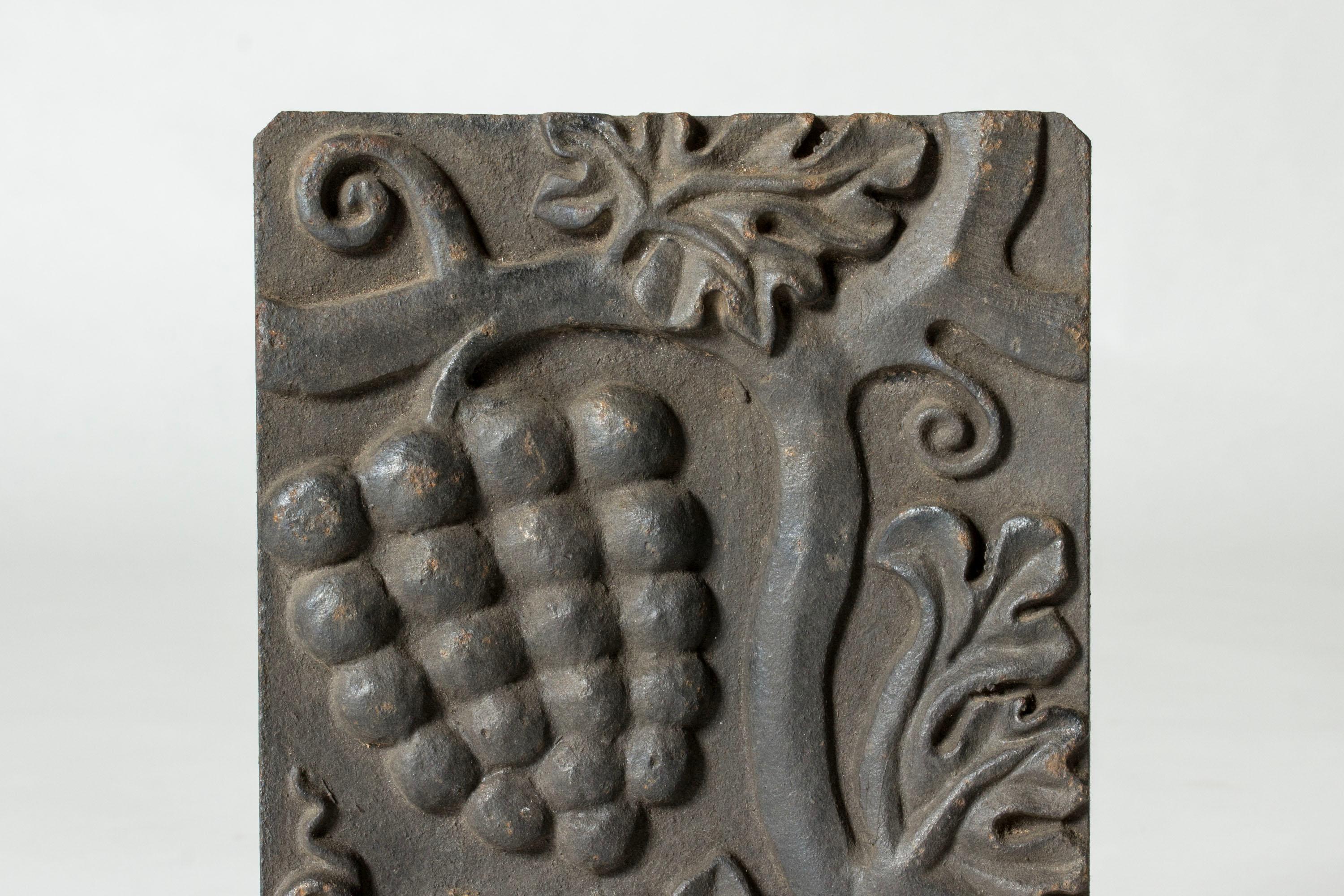 Scandinavian Modern Cast iron relief by Anna Petrus for Näfveqvarns Bruk, Sweden, ca 1925 For Sale