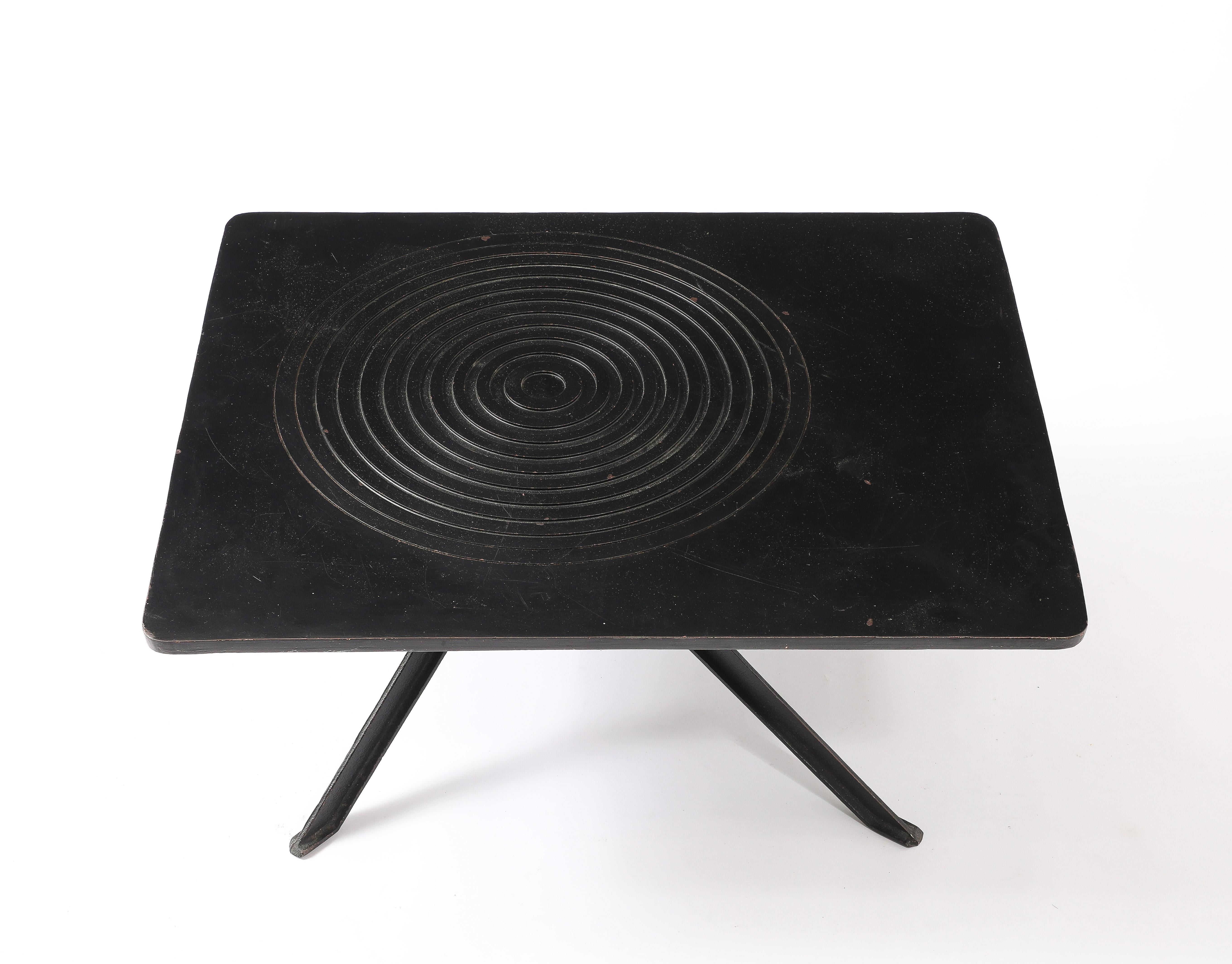 Belge Table d'extrémité en fonte, Belgique, années 1960 en vente