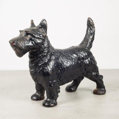 Cast Iron Scottish Terrier Doorstop by Hubley, circa 1910-1940