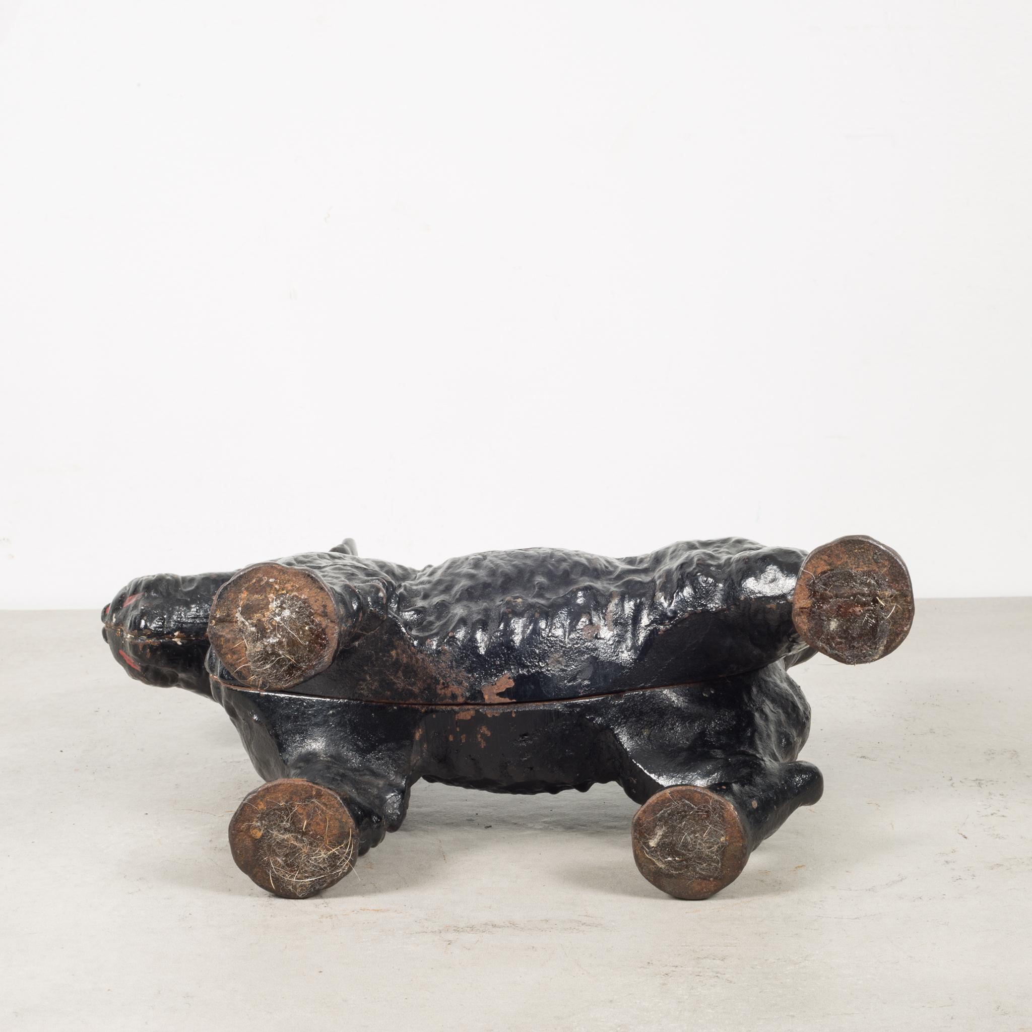 20th Century Cast Iron Scottish Terrier Doorstop by Hubley, circa 1910-1940