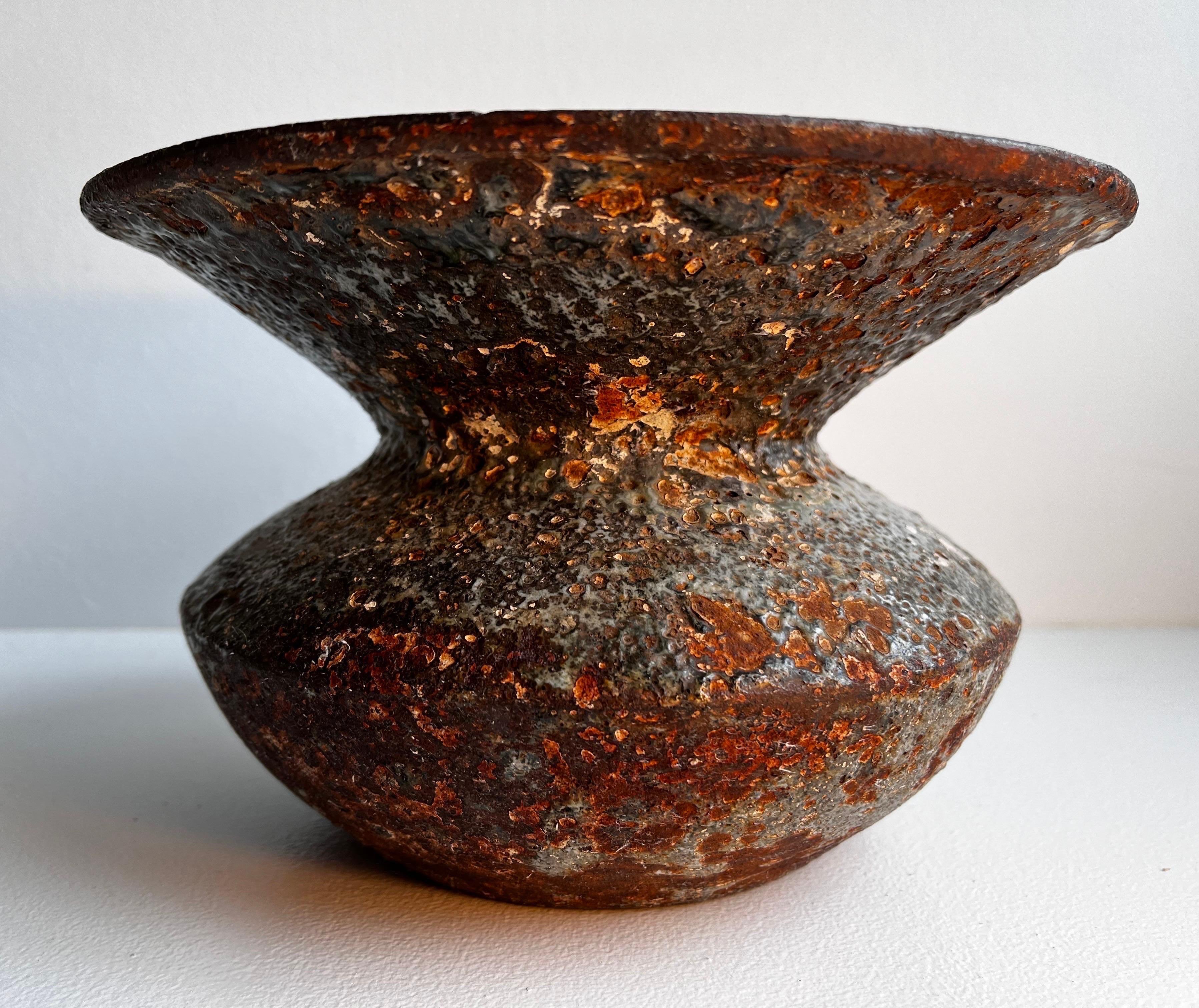 Cast Iron Spittoon with Perfect Volcanic Glaze Patina in the Style of Lucie Rie For Sale 6