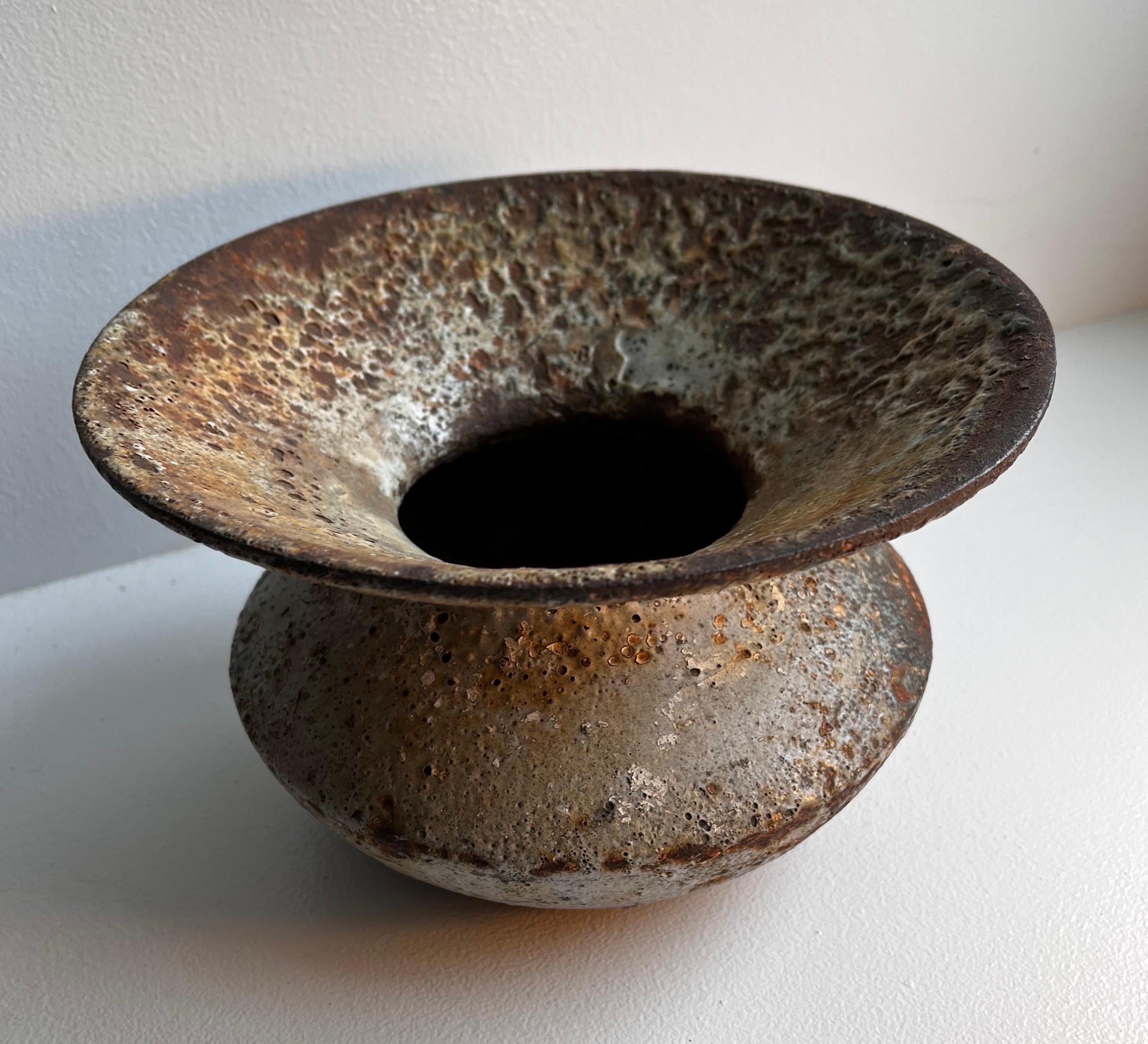 Cast Iron Spittoon with Perfect Volcanic Glaze Patina in the Style of Lucie Rie For Sale 3