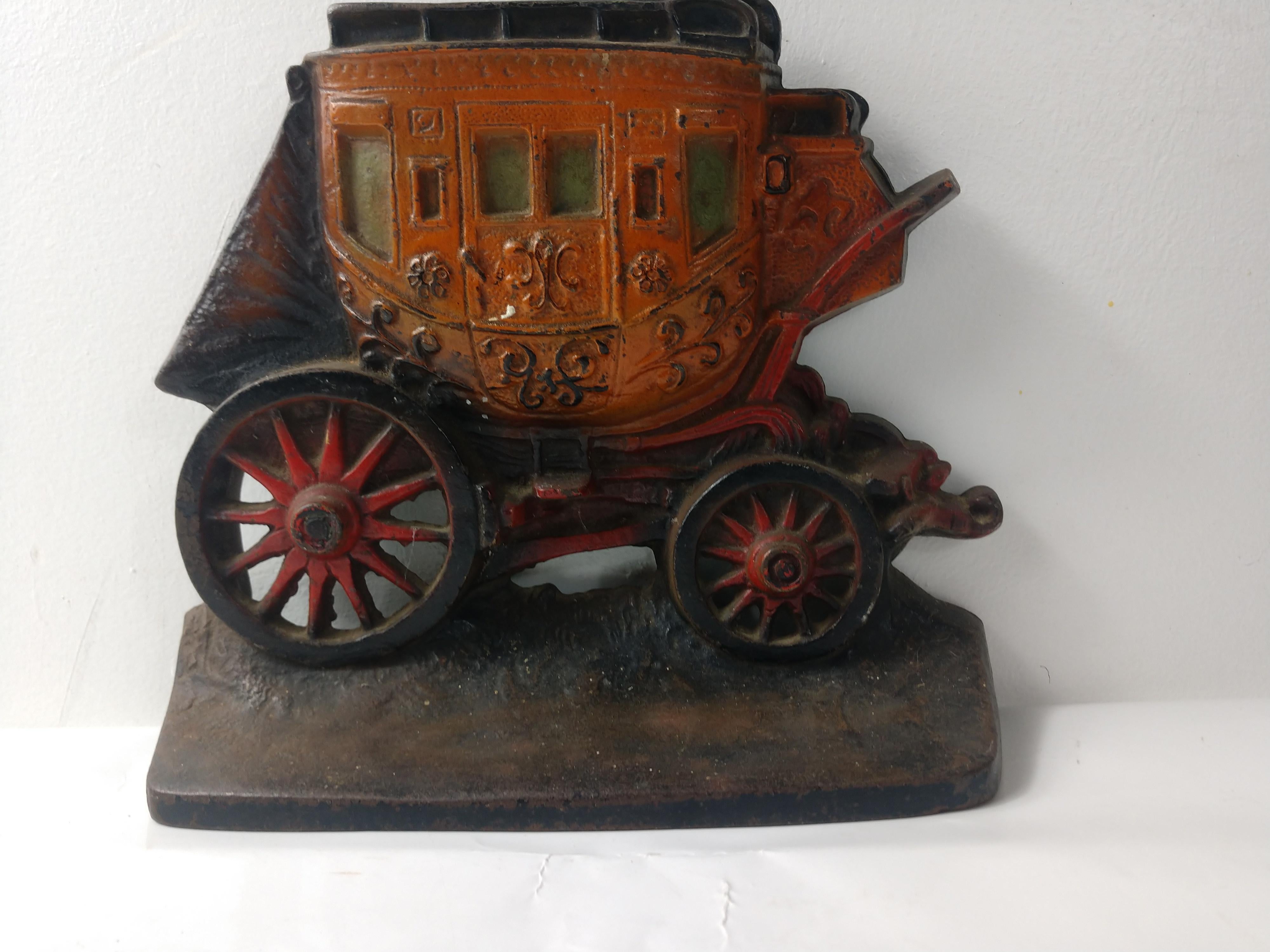 Art Deco Cast Iron Stagecoach Door Stop with Original Paint, 1930 In Good Condition For Sale In Port Jervis, NY