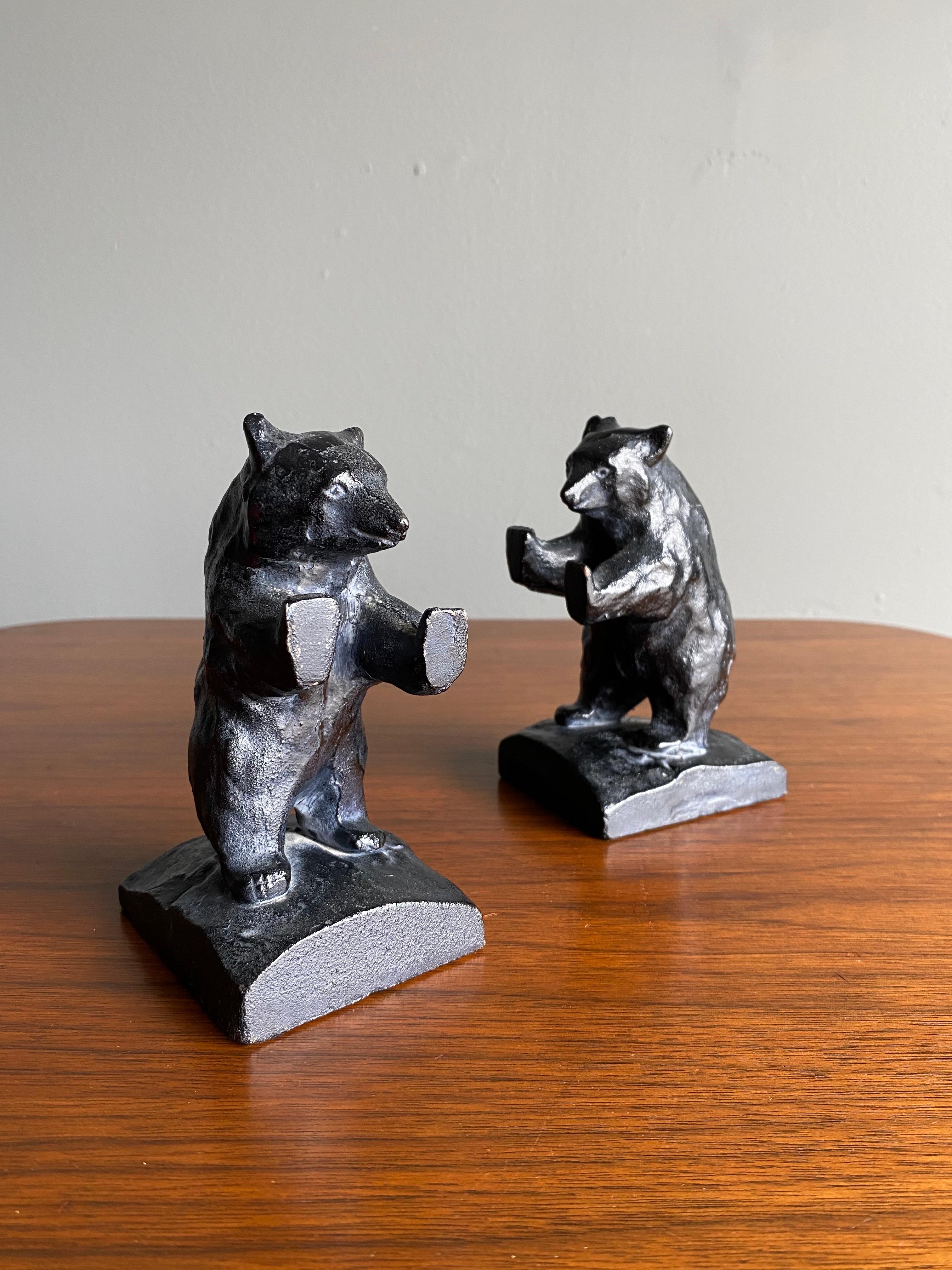 Black Forest Cast Iron Standing Bear Bookends