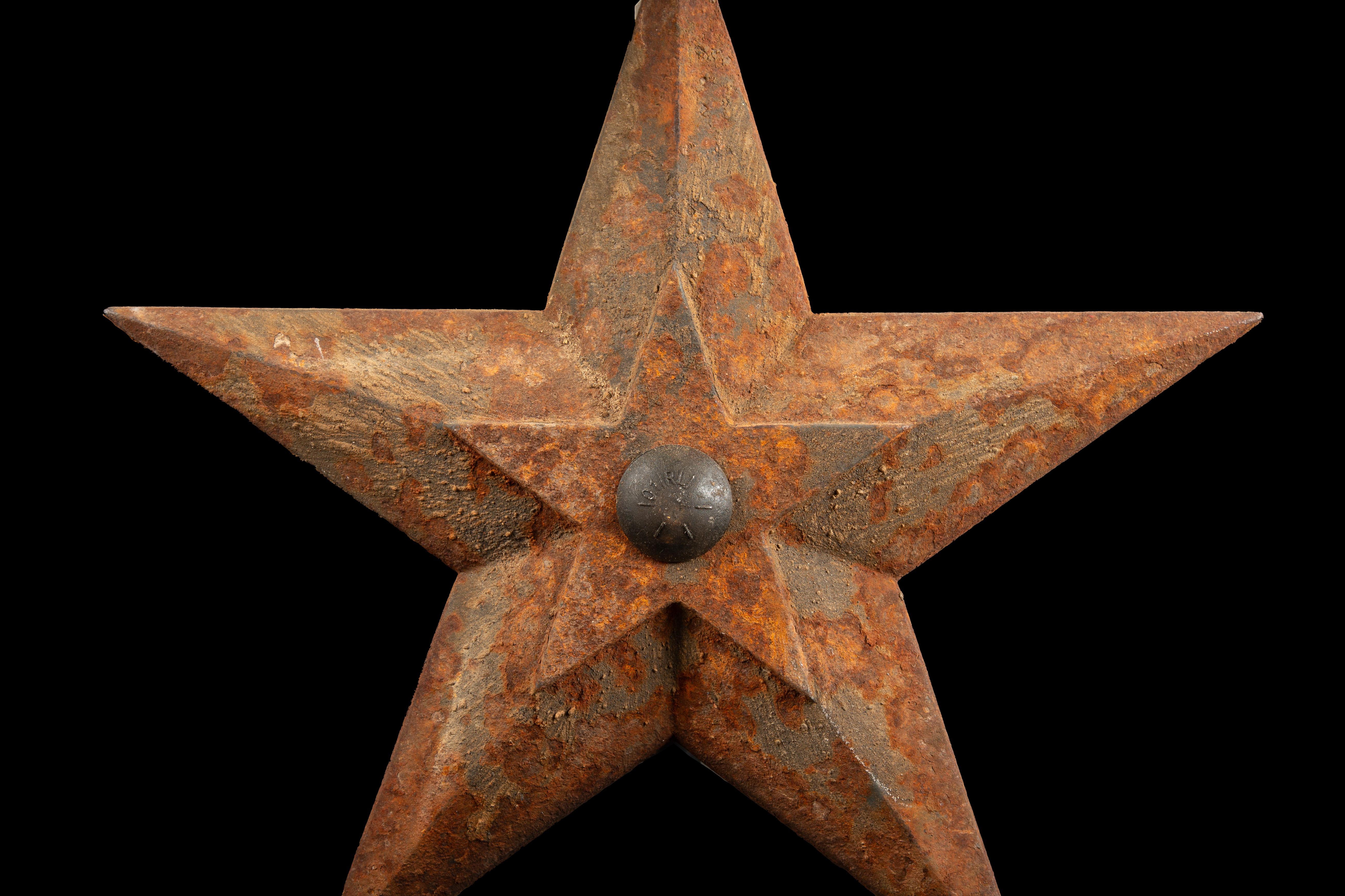 Classique américain Lampe en forme d'étoile en fonte - élément architectural réutilisé en vente