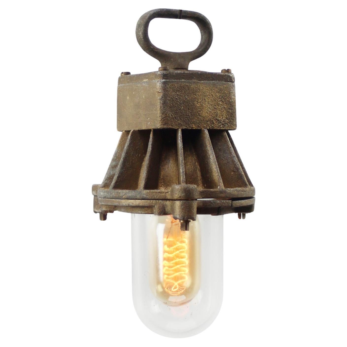 Lampe pendante en fonte, verre clair, vintage et industriel