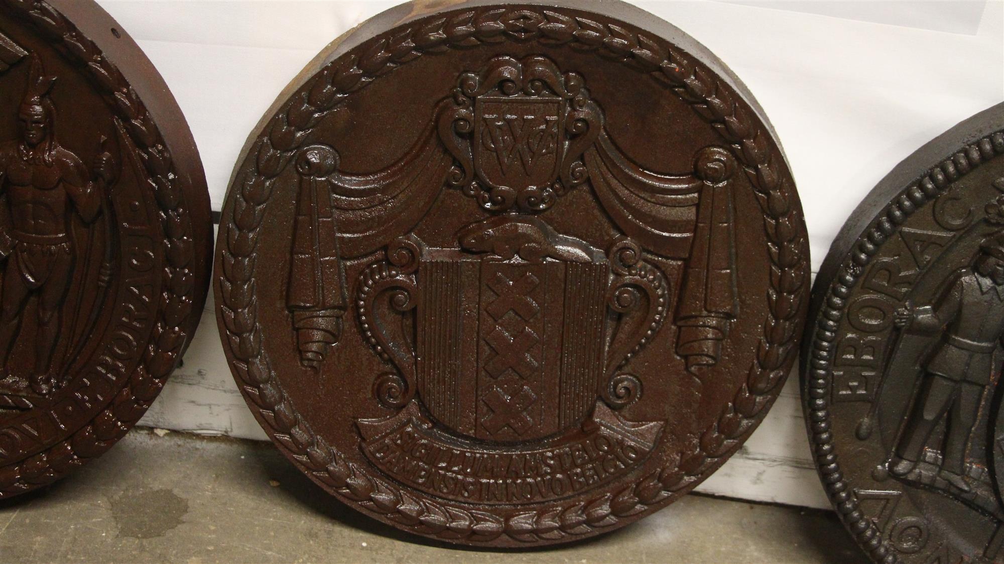 Cast Iron West Side Highway Roundel Medallion Seal Set In Good Condition In New York, NY