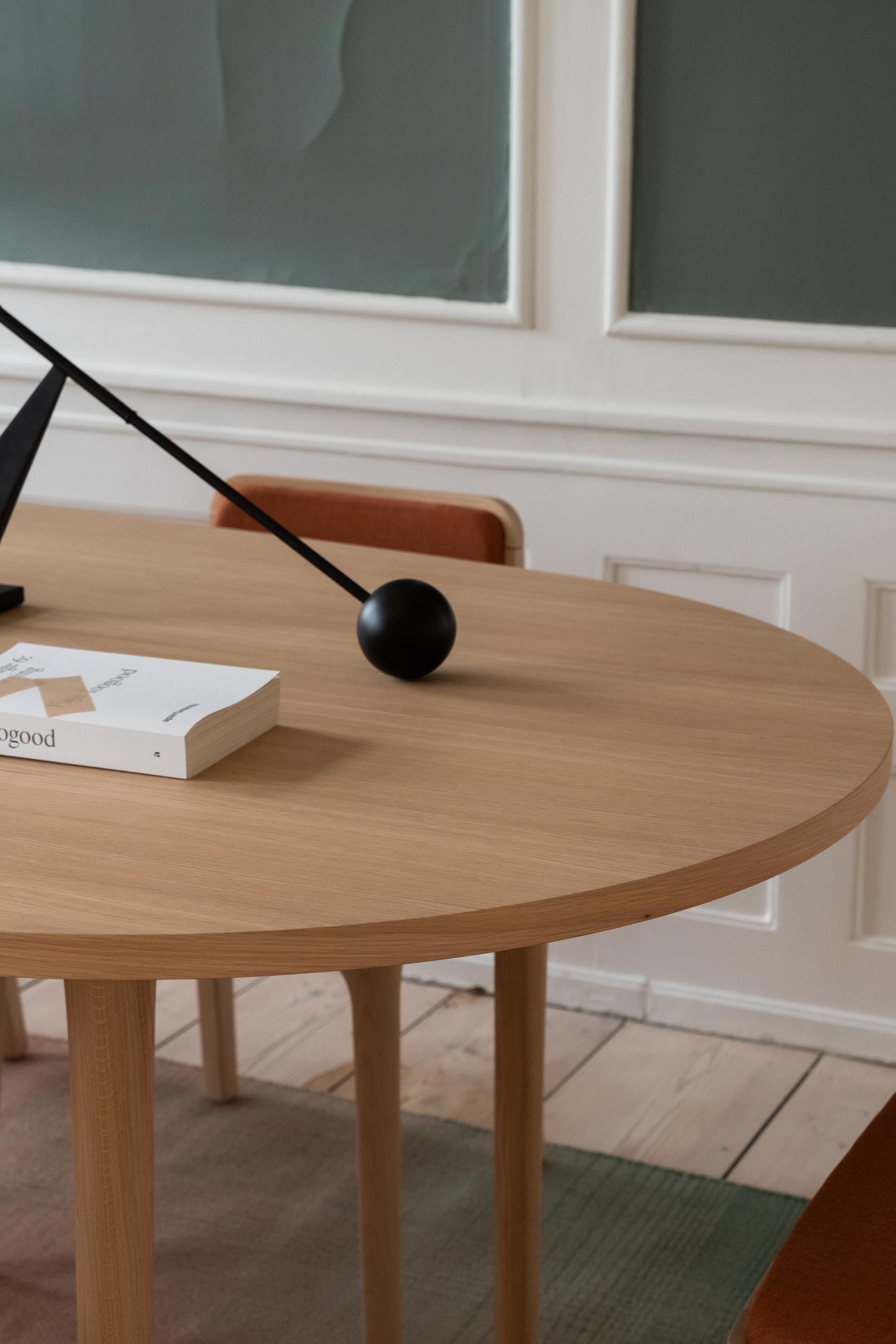 oblong oak dining table
