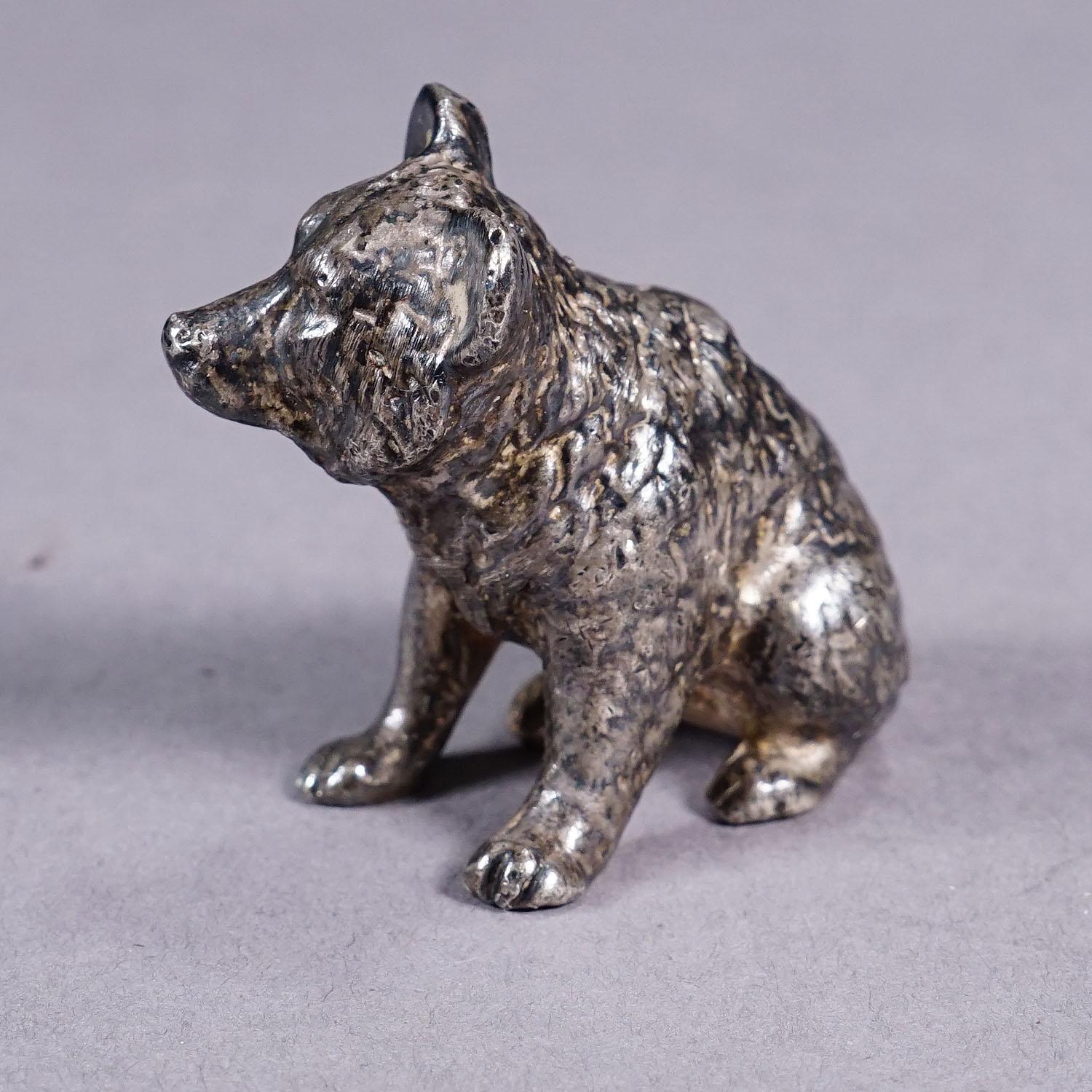Fundición de un oso sentado Plata de ley ca. 1930s Victoriano en venta