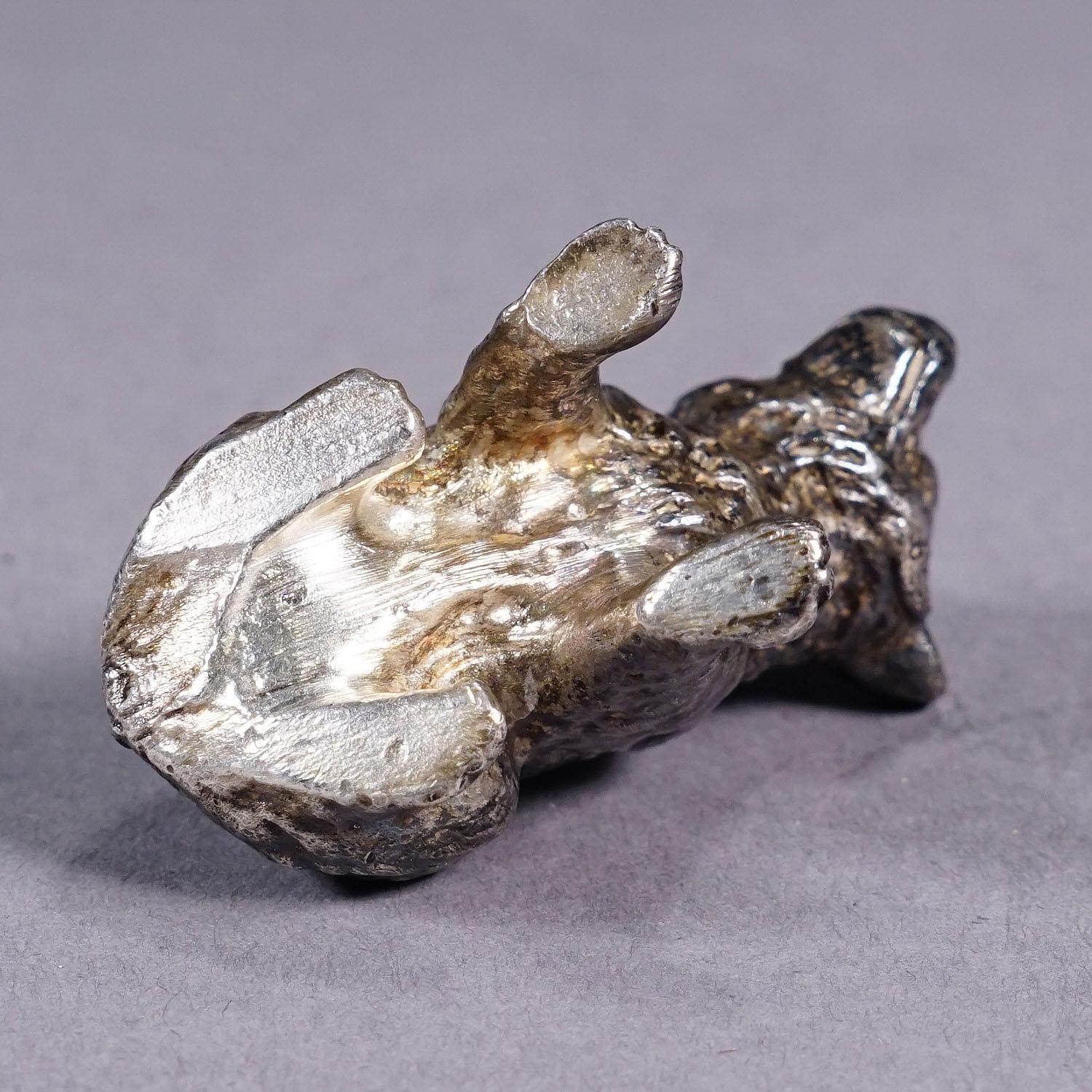 Fundición de un oso sentado Plata de ley ca. 1930s siglo XX en venta