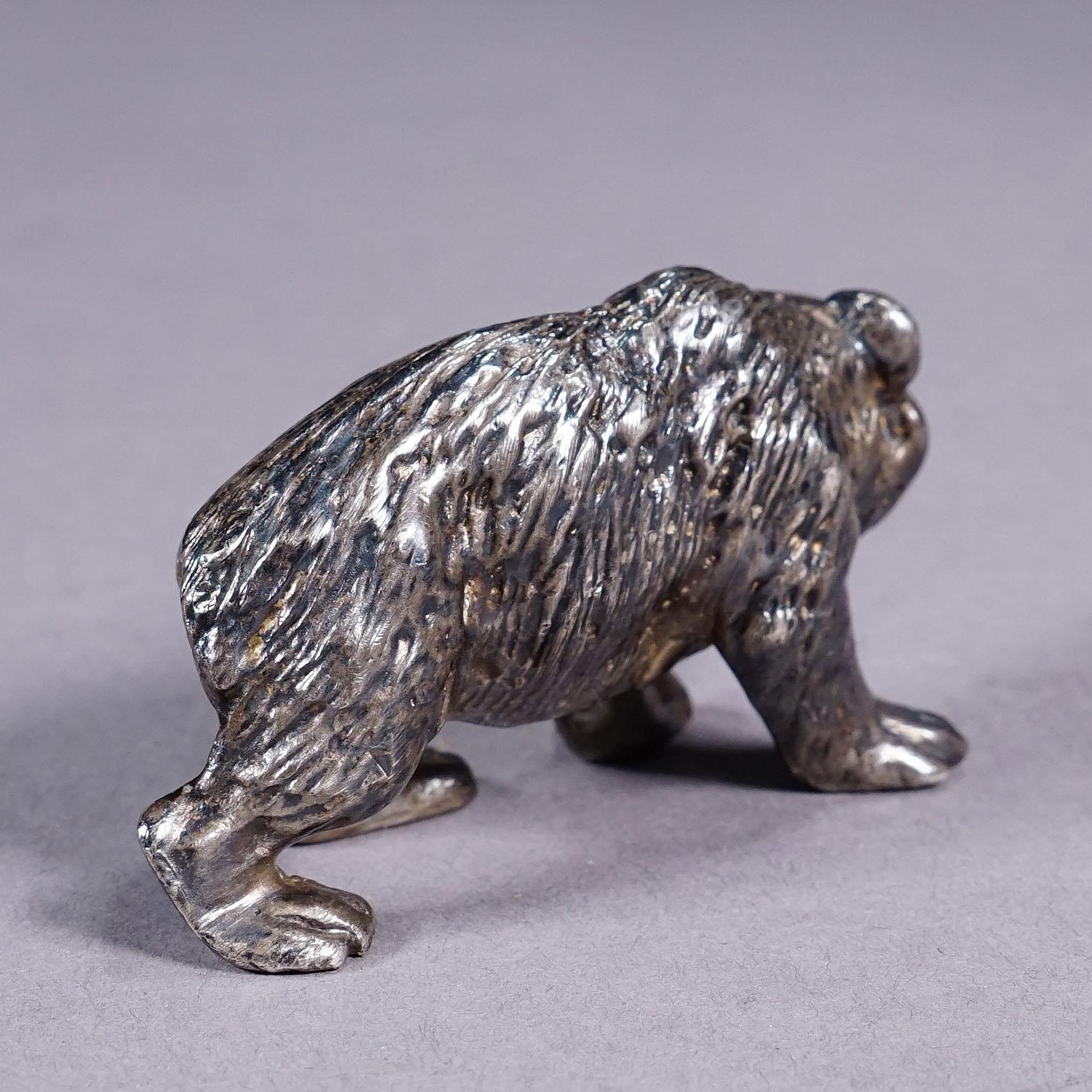 Fundición de un oso paseante Plata de ley ca. 1930s Vaciado en venta