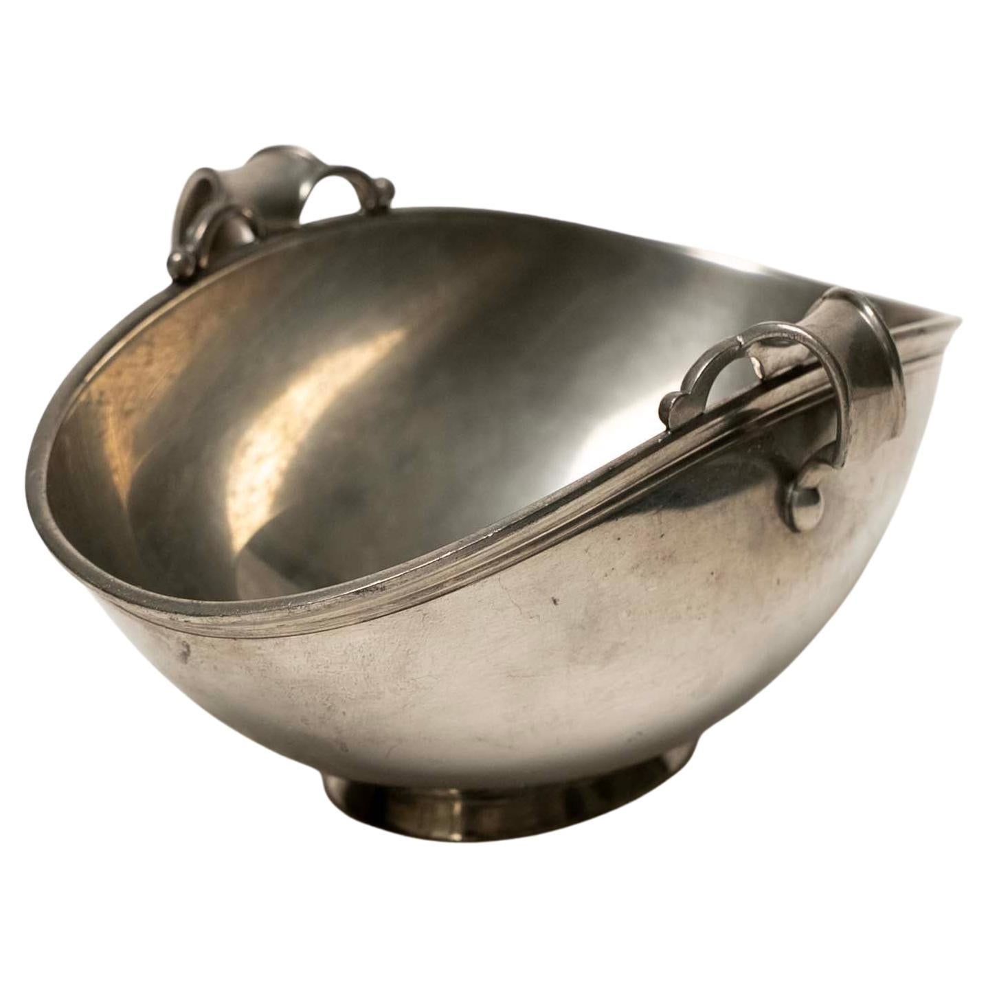 Ciotola/Vide Poche in peltro fuso di Just Andersen, Ystad-Metall, Svezia, 1930 ca. in vendita