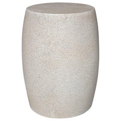 Gegossener „Barrel“-Tisch aus Kunstharz, gealterte Steinoberfläche von Zachary A. Design