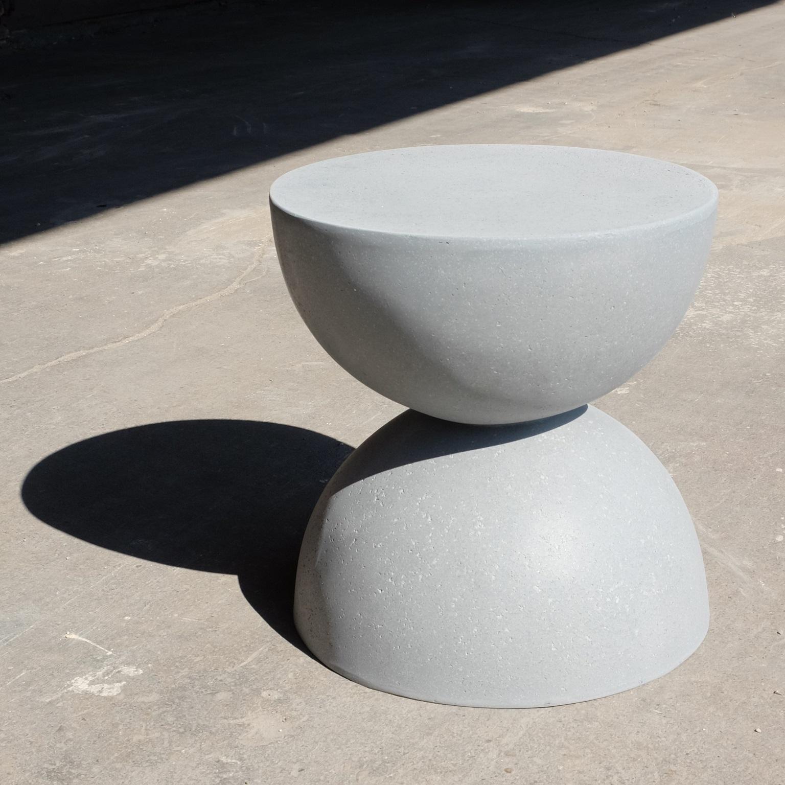 A symmetrical, sculptural balance of elegance and function.

Dimensions: Diameter 15 in. (38 cm), height 16 in. (41 cm). Weight 20 lbs. (9 kg)

Finish color options:
white stone
natural stone
aged stone
keystone (shown)
coal stone

Materials: resin,