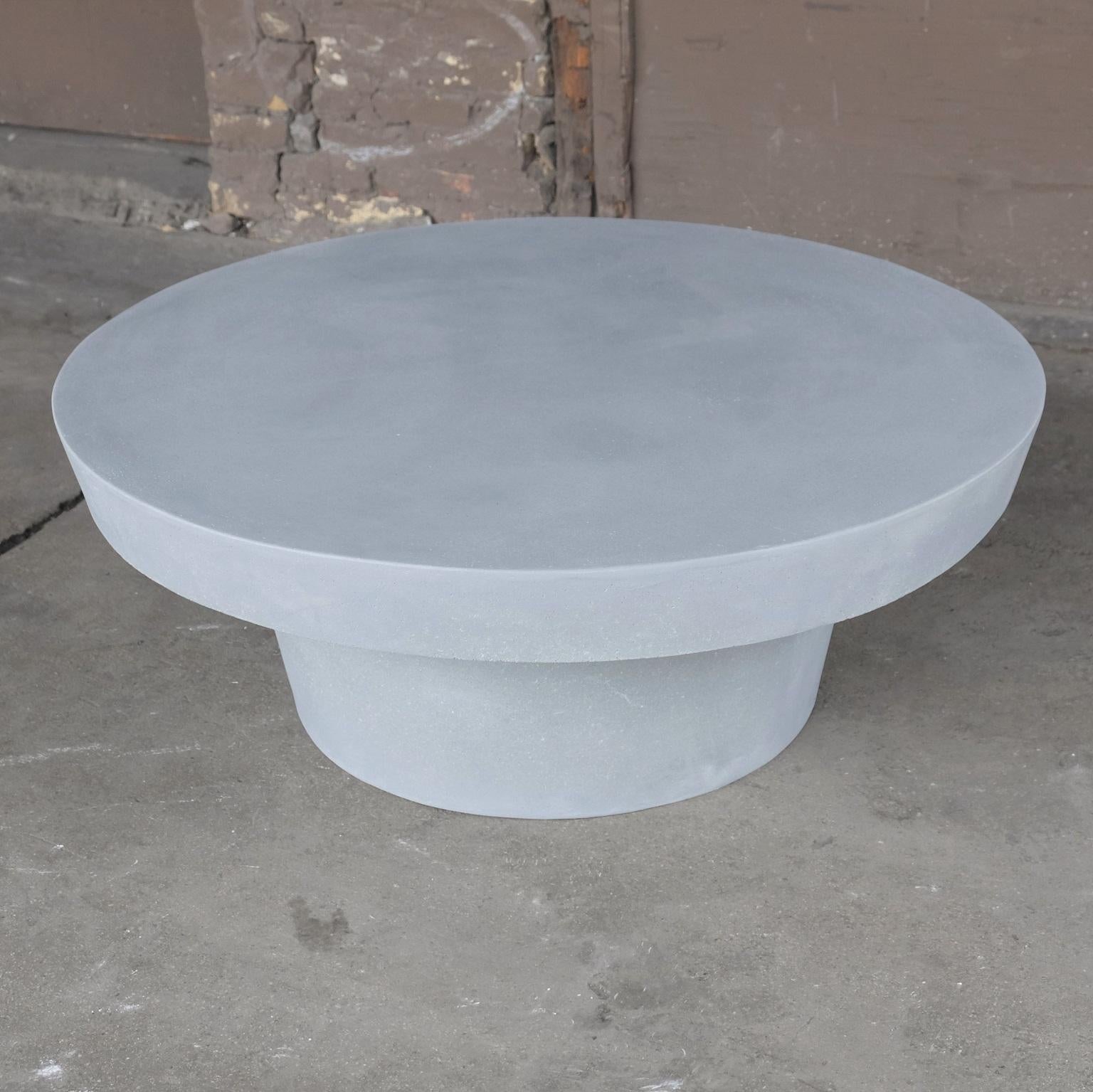 Minimalist Cast Resin 'Cashi' Low Table, Keystone Finish by Zachary A. Design For Sale