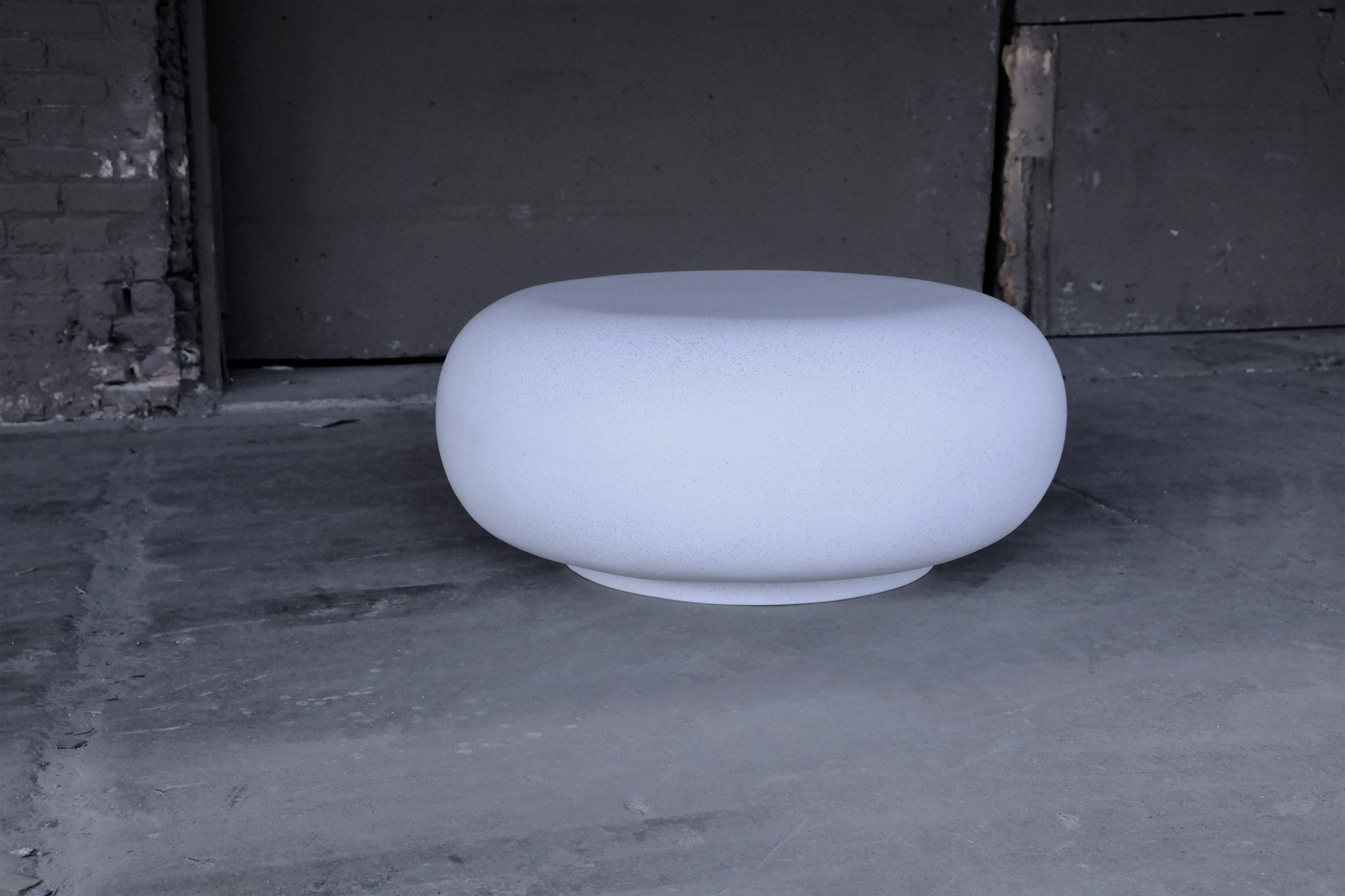 Cast Resin 'Pebble' Cocktail Table, White Stone Finish by Zachary A. Design In New Condition For Sale In Chicago, IL