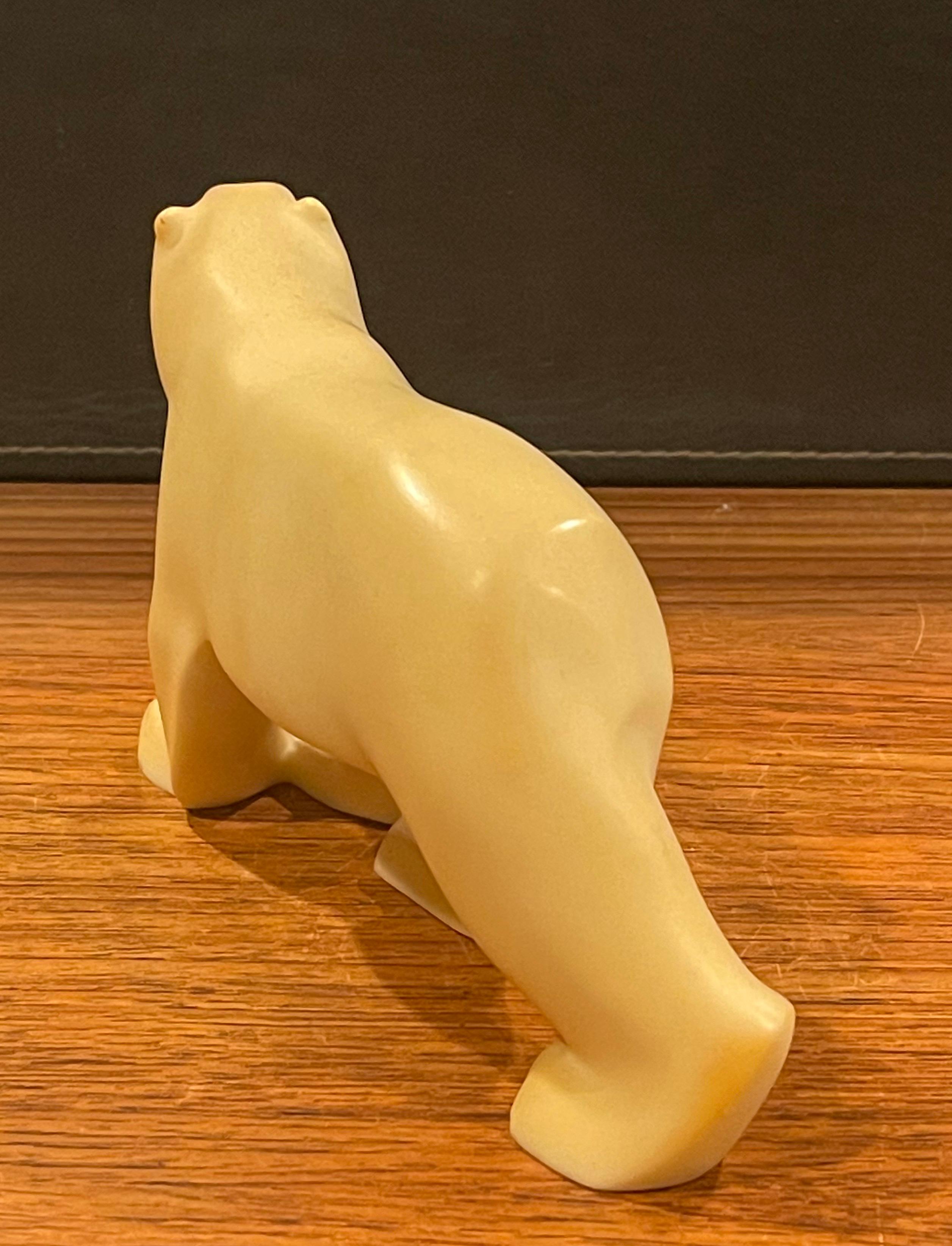sculpteur francais celebre pour son ours blanc