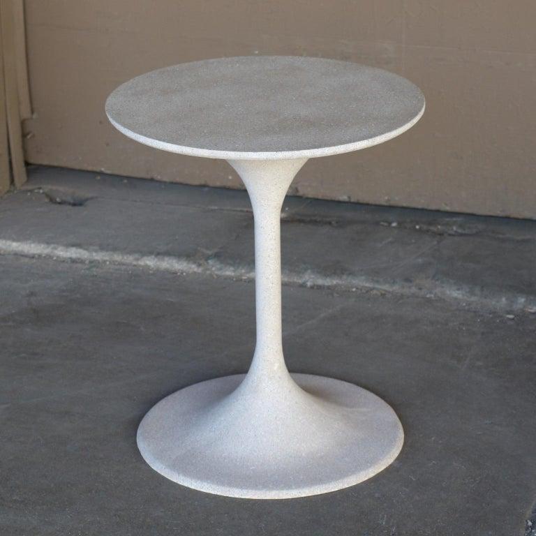 outdoor table white