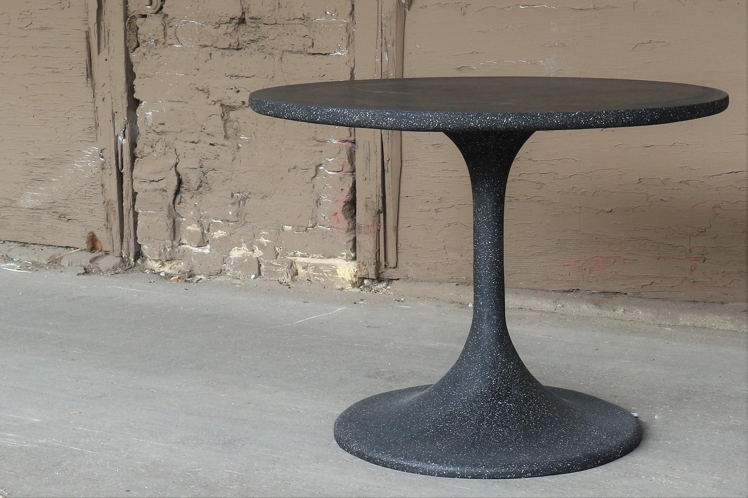 Cast Resin 'Spindle' Side Table, Coal Stone Finish by Zachary A. Design In New Condition For Sale In Chicago, IL