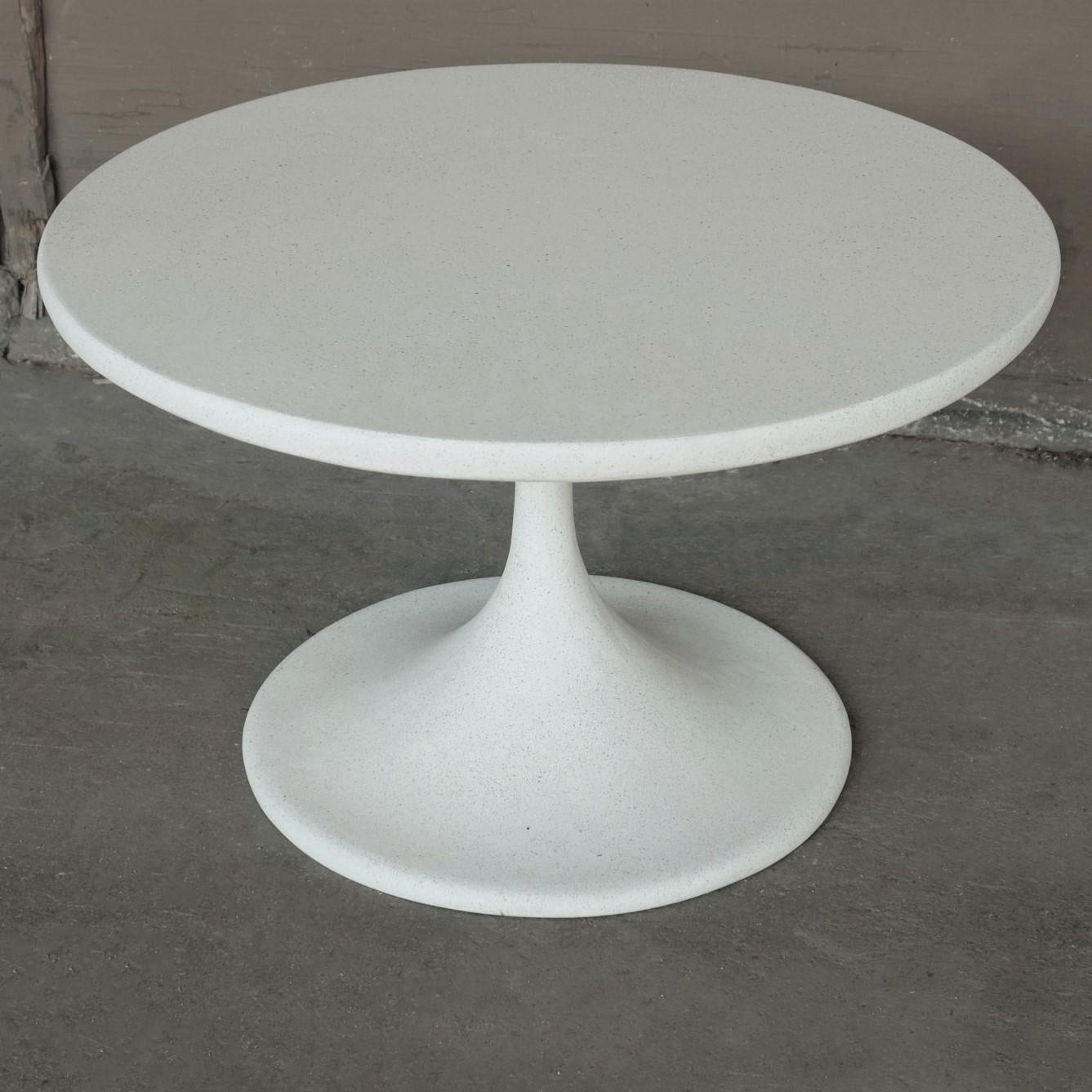 American Cast Resin 'Spindle' Side Table, White Stone Finish by Zachary A. Design For Sale