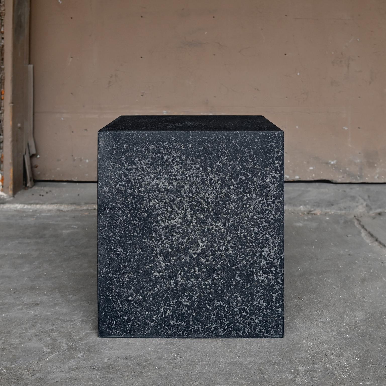 Minimalist Cast Resin 'Square' Side Table, Coal Stone Finish by Zachary A. Design For Sale