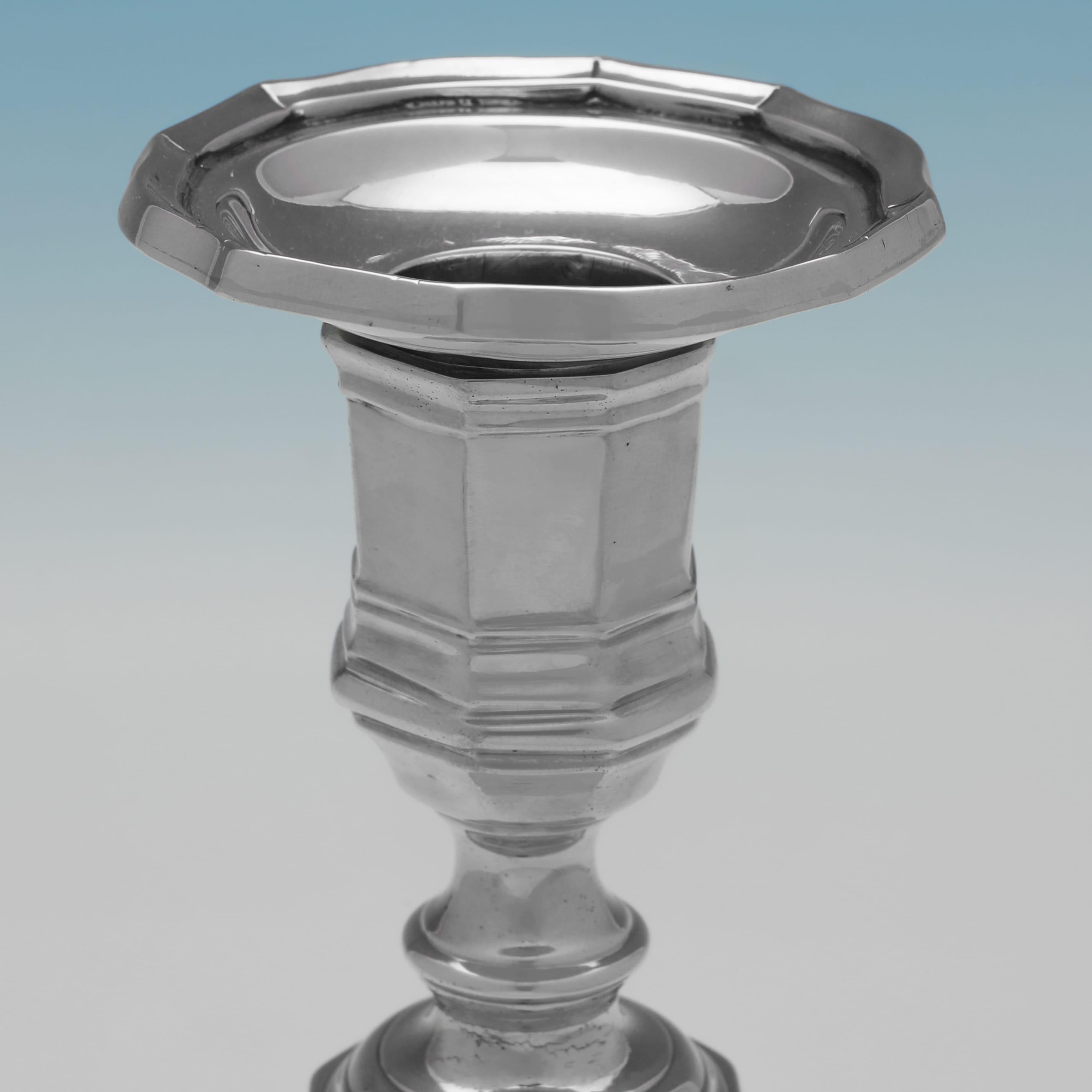 Inglese Set di 4 candelabri vittoriani in argento Britannia standard realizzati nel 1893 in vendita