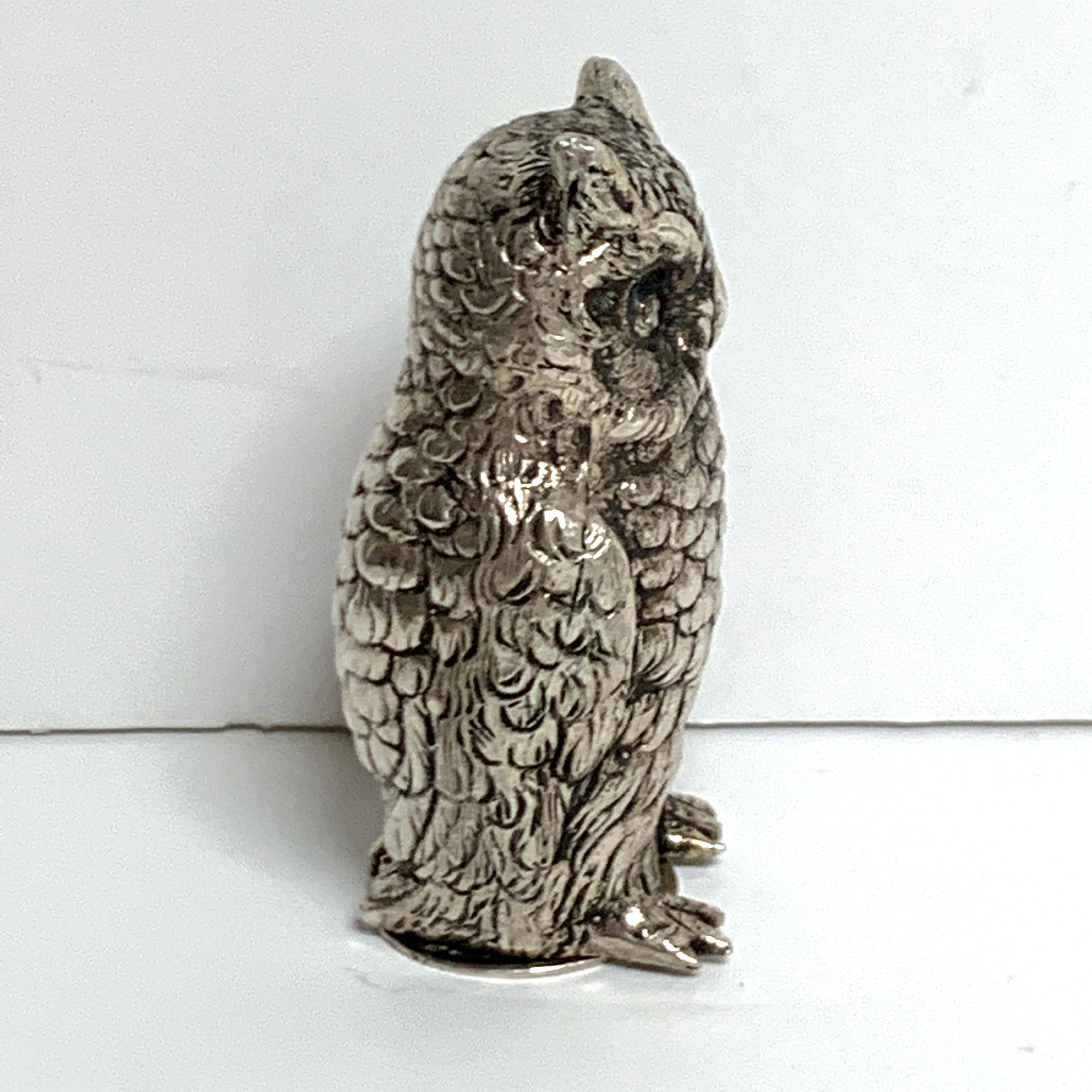 Cast Silver '.800' Owl Spice Box In Good Condition In West Palm Beach, FL