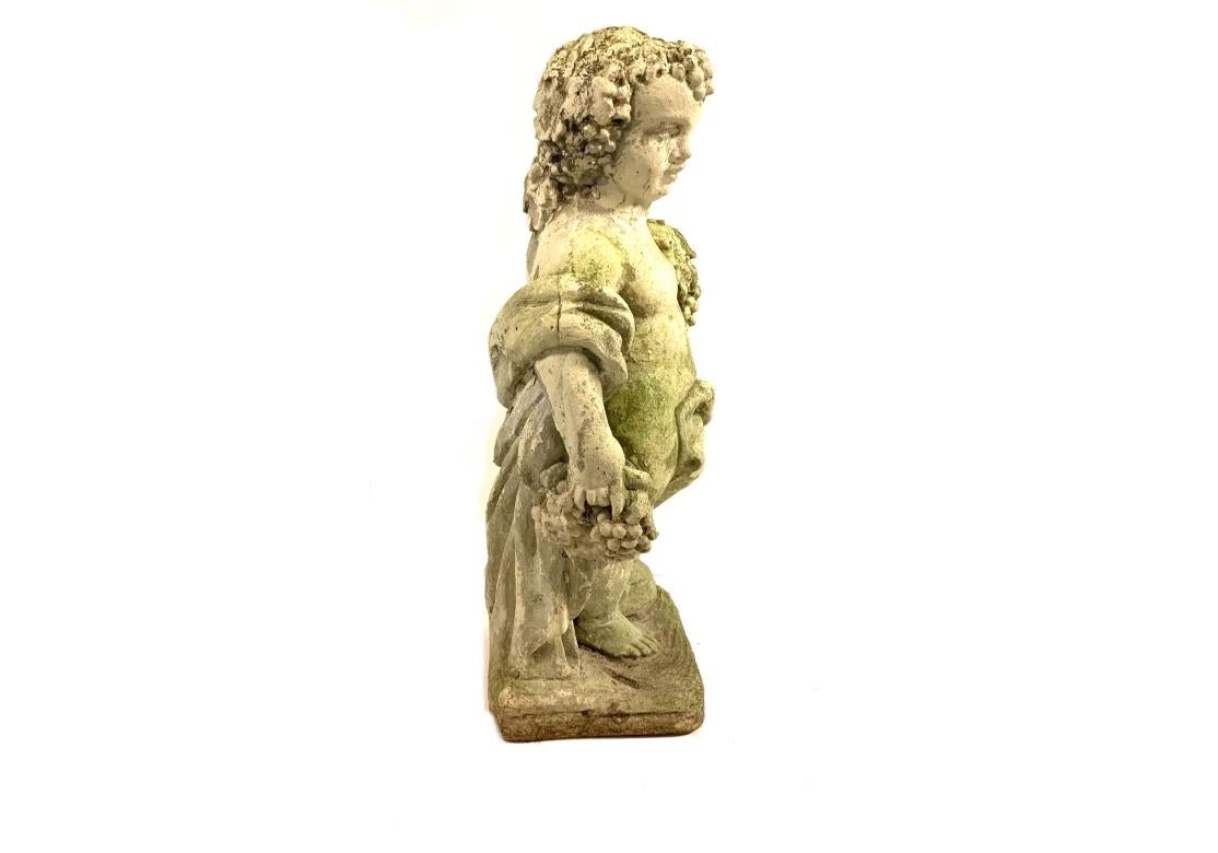 Statua da giardino di cherubino o putto in pietra fusa in vendita 5
