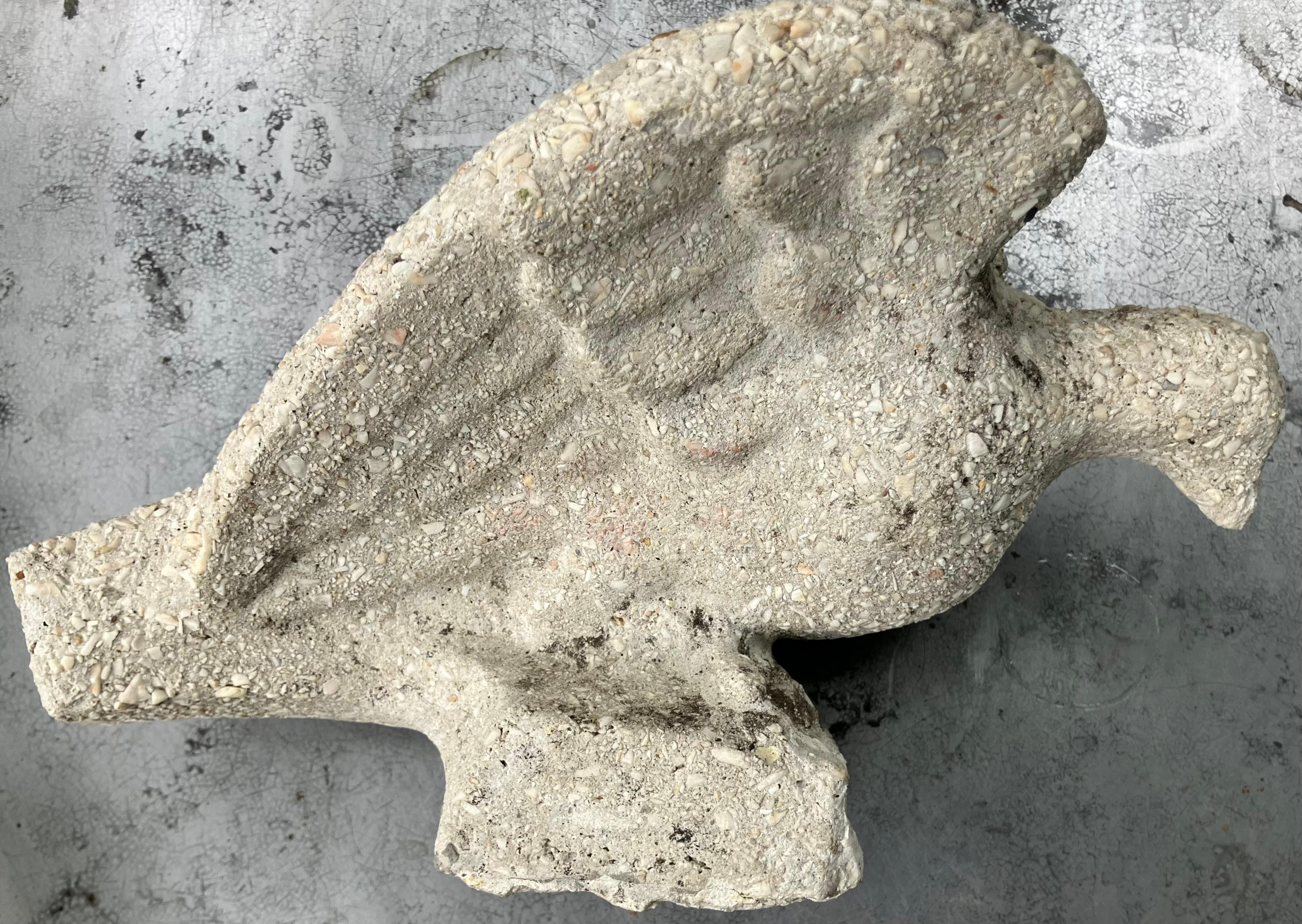 Cast Stone Dove Bird in vendita 5
