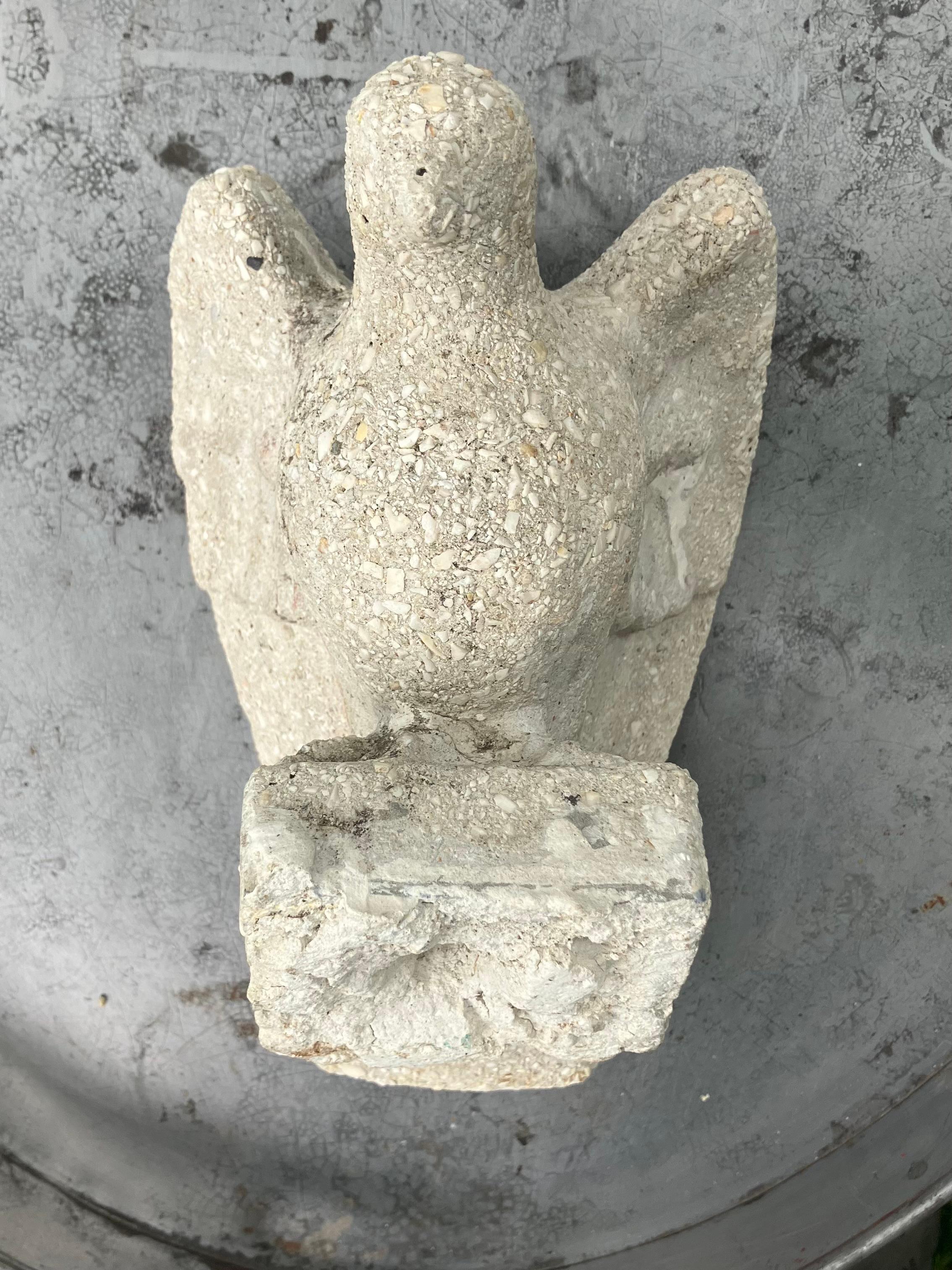 Cast Stone Dove Bird in vendita 7