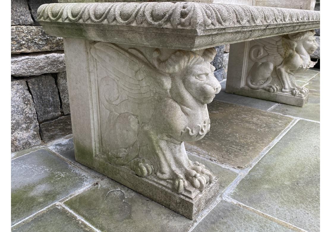 Sedile Adriano in pietra fusa di Haddonstone In condizioni deteriorate in vendita a Bridgeport, CT