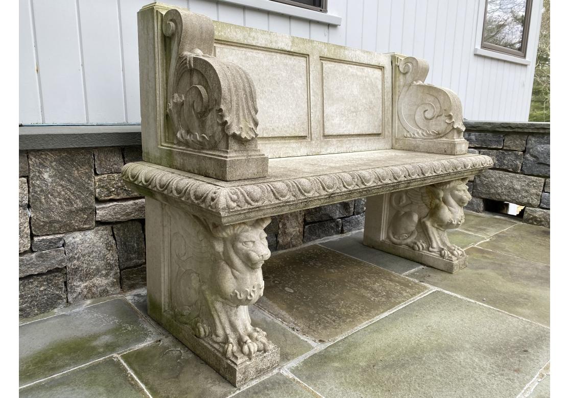 Pietra artificiale Sedile Adriano in pietra fusa di Haddonstone in vendita